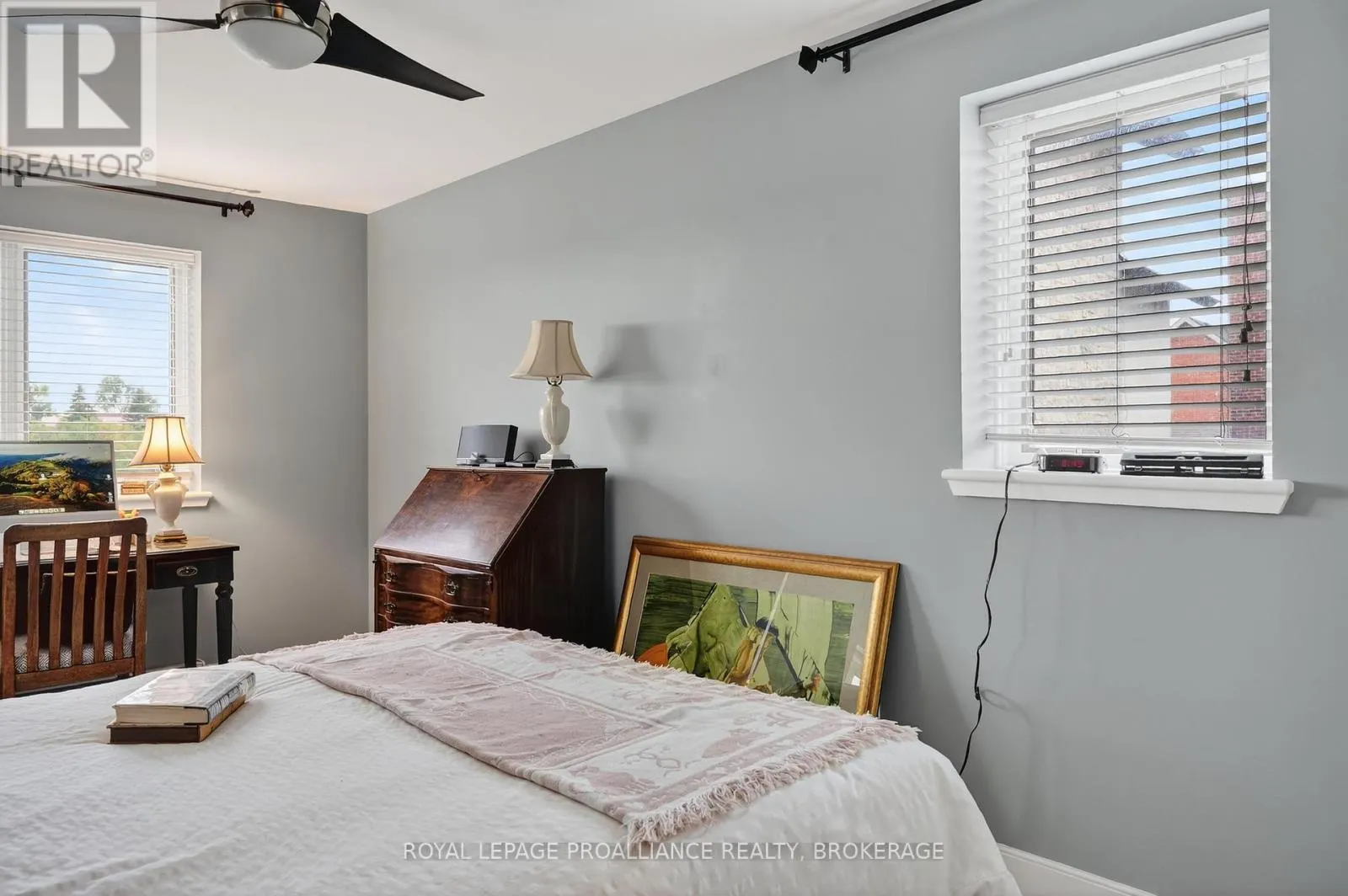 304 - 2 BAY STREET, #304