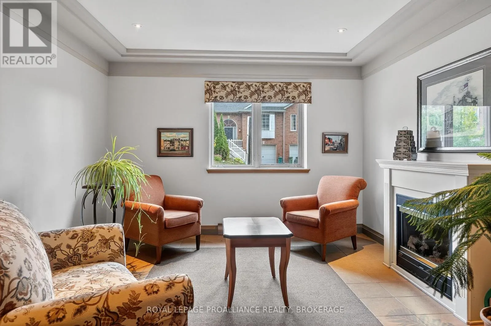 304 - 2 BAY STREET, #304