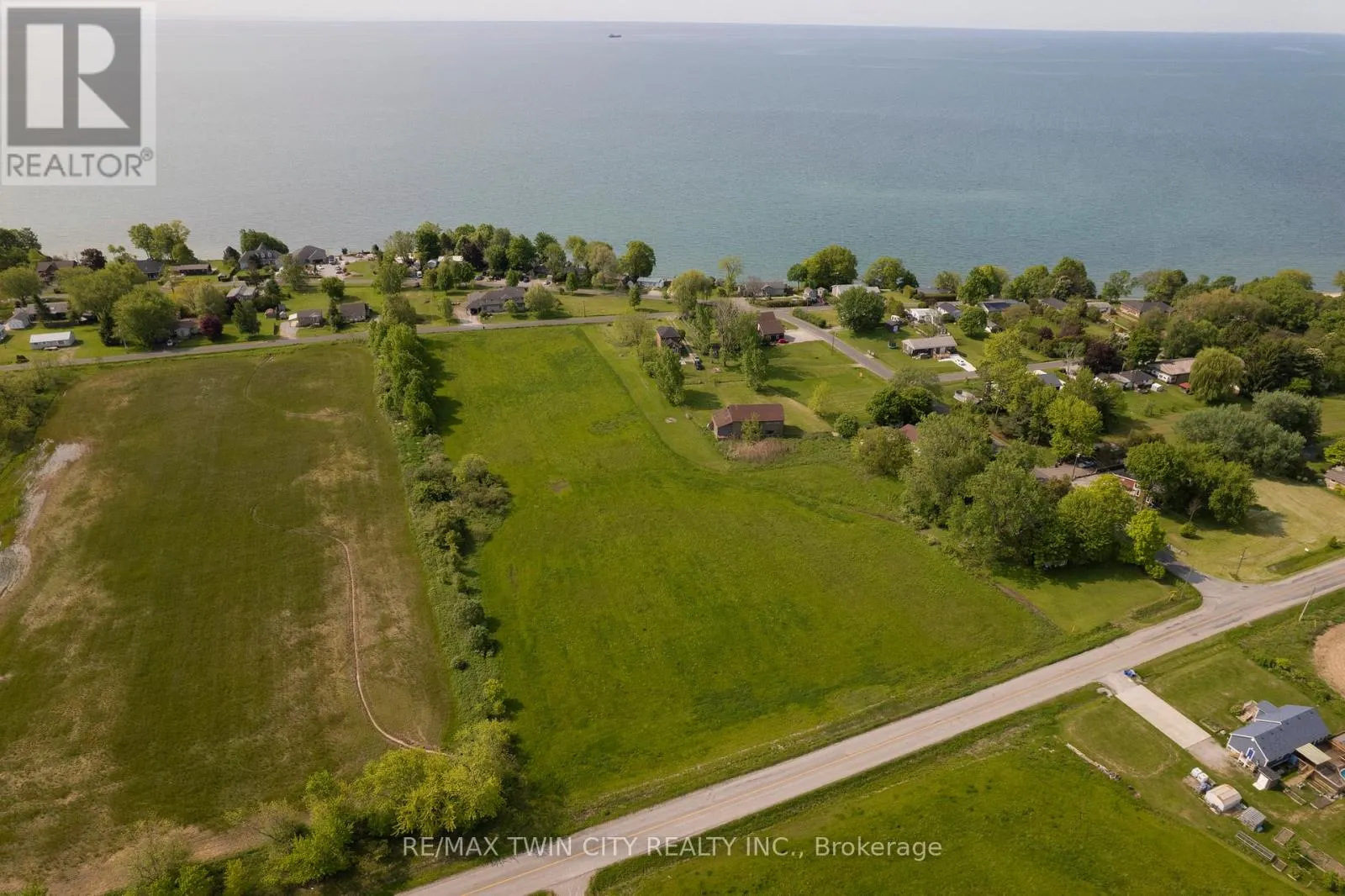 29 OLD LAKESHORE ROAD