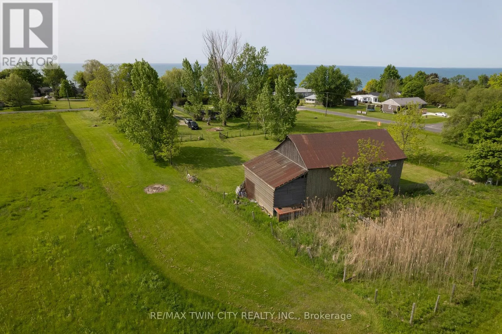 29 OLD LAKESHORE ROAD