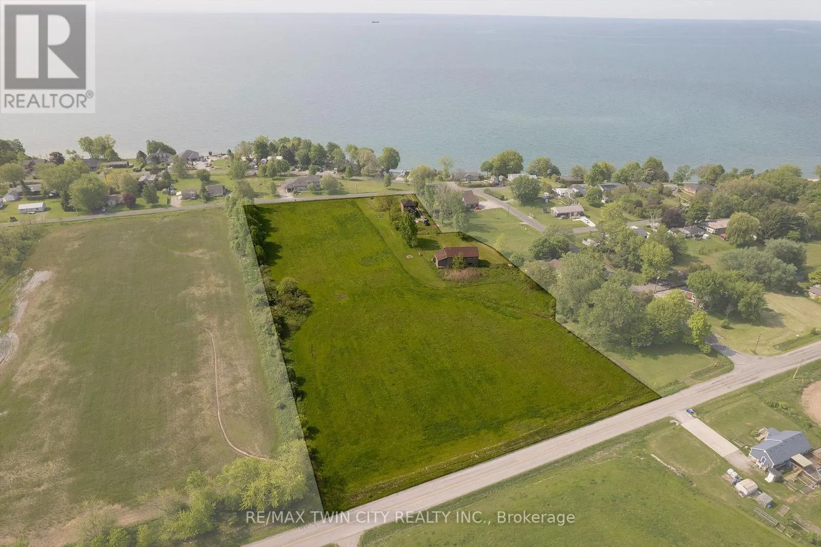29 OLD LAKESHORE ROAD