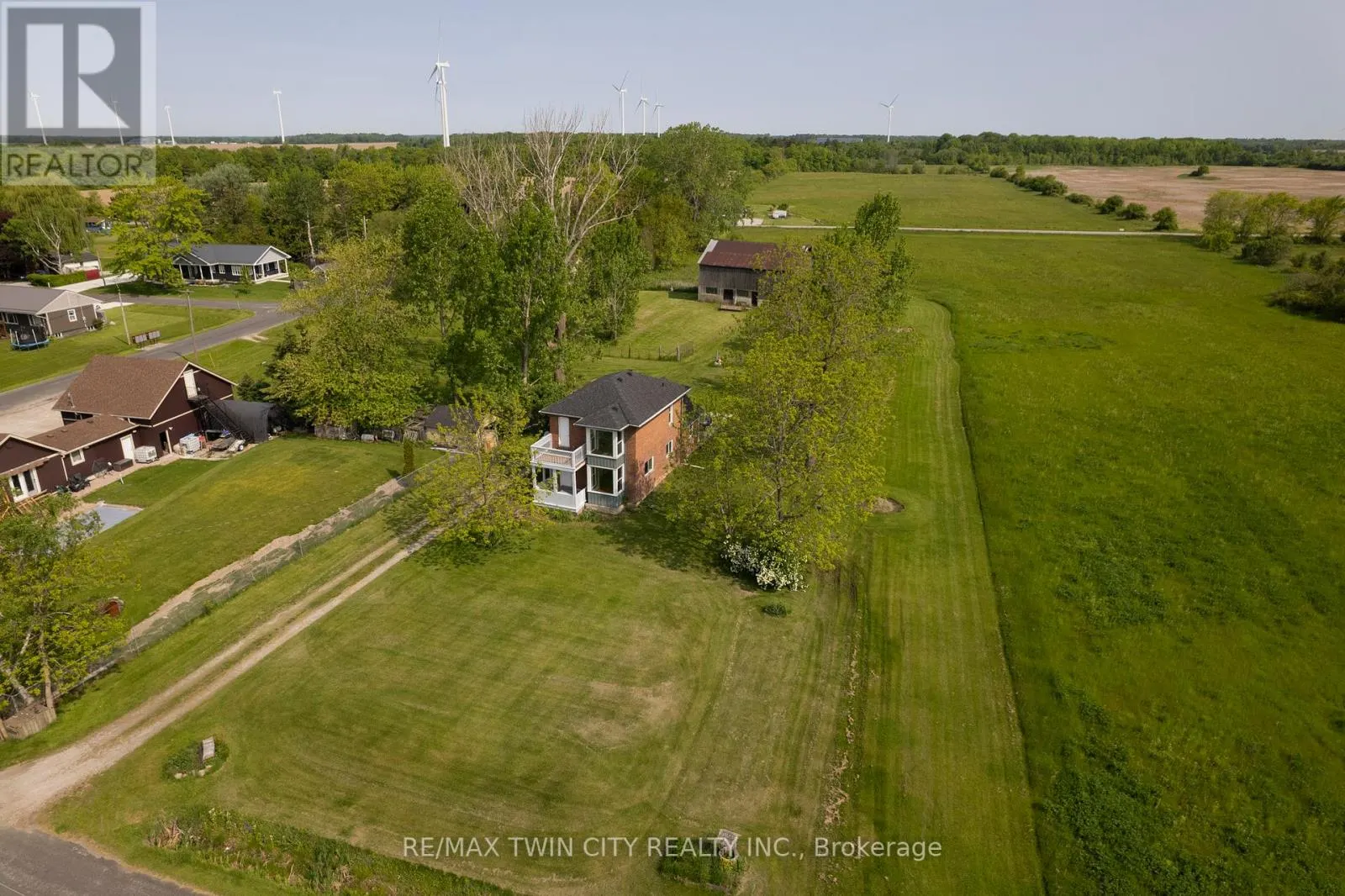 29 OLD LAKESHORE ROAD