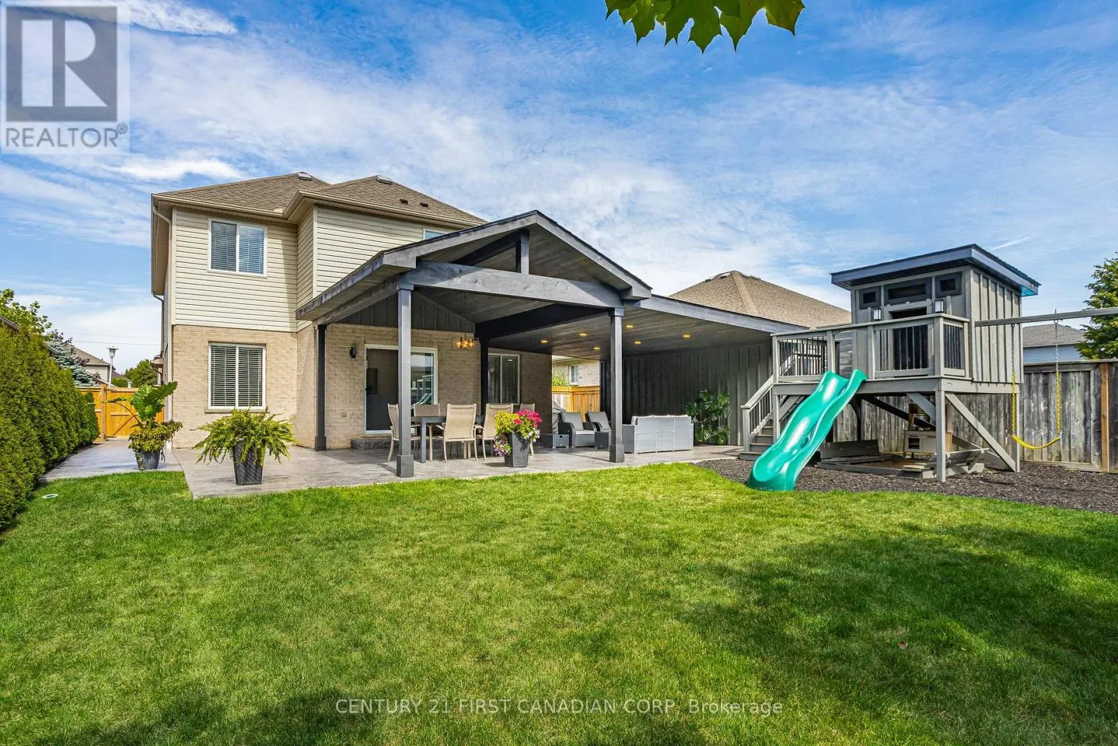 1075 BLACKMAPLE COURT