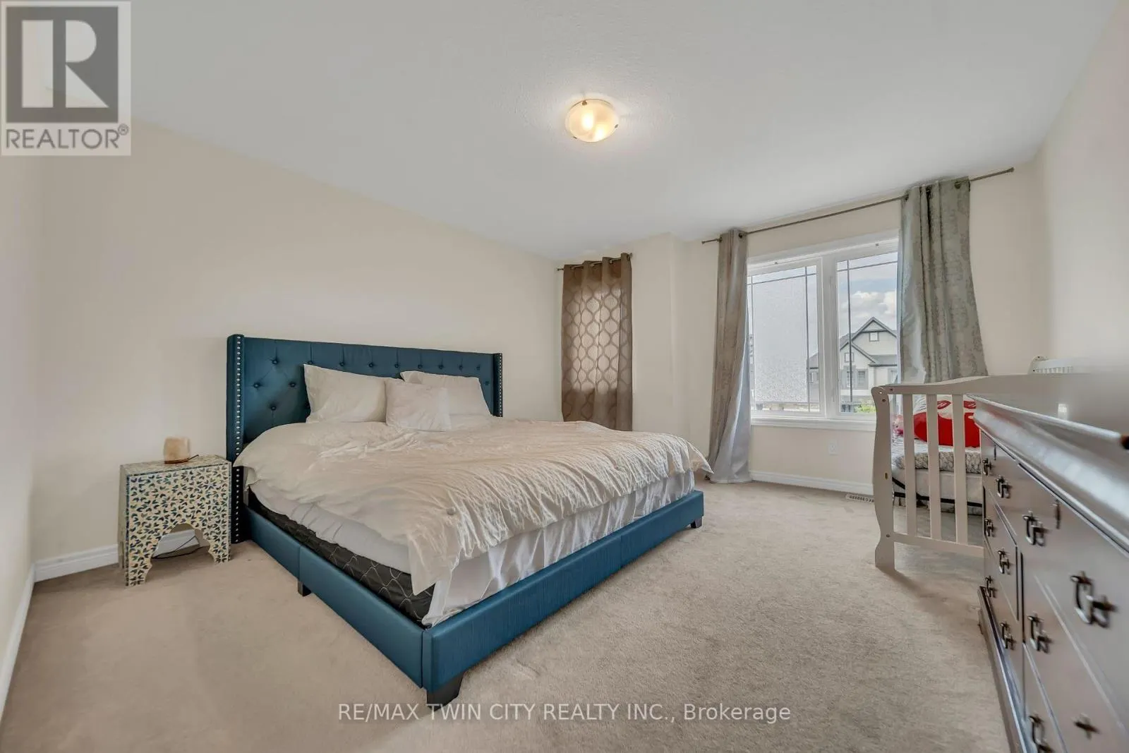 190 EDEN OAK TRAIL