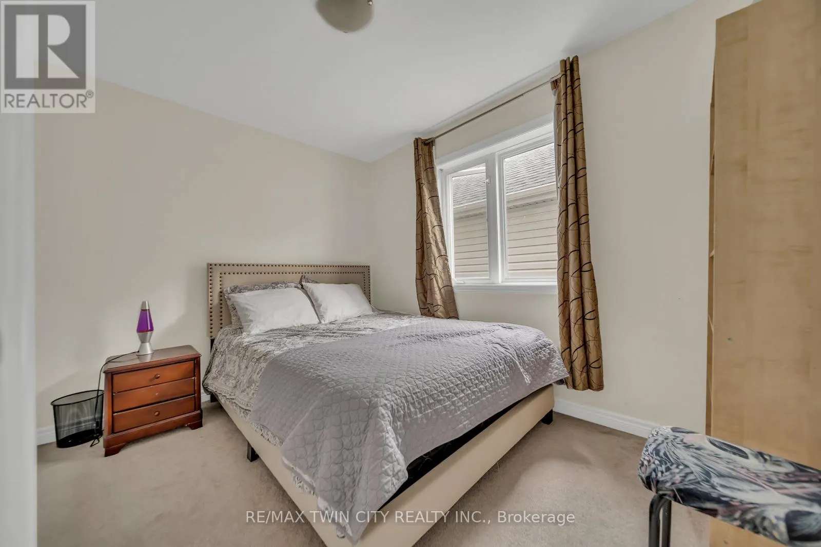 190 EDEN OAK TRAIL