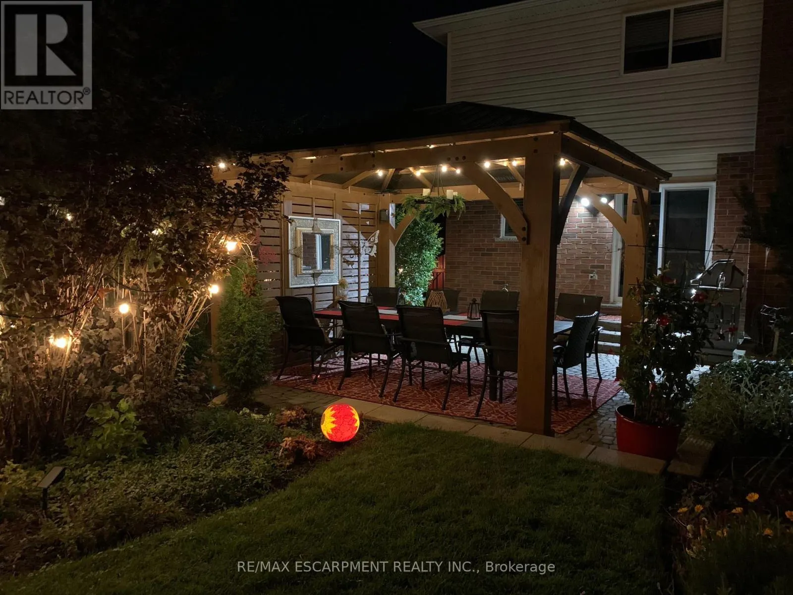 251 HAWKSWOOD TRAIL