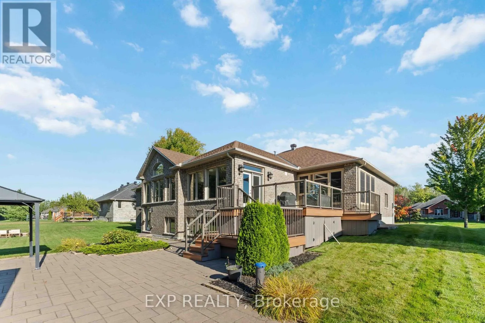 6805 PEBBLE TRAIL WAY