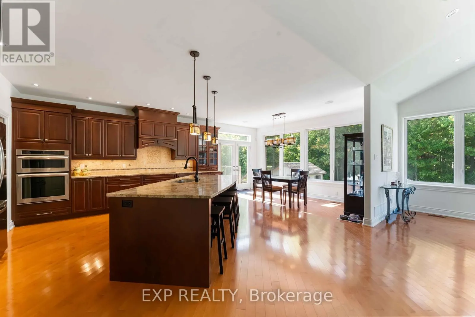 6805 PEBBLE TRAIL WAY