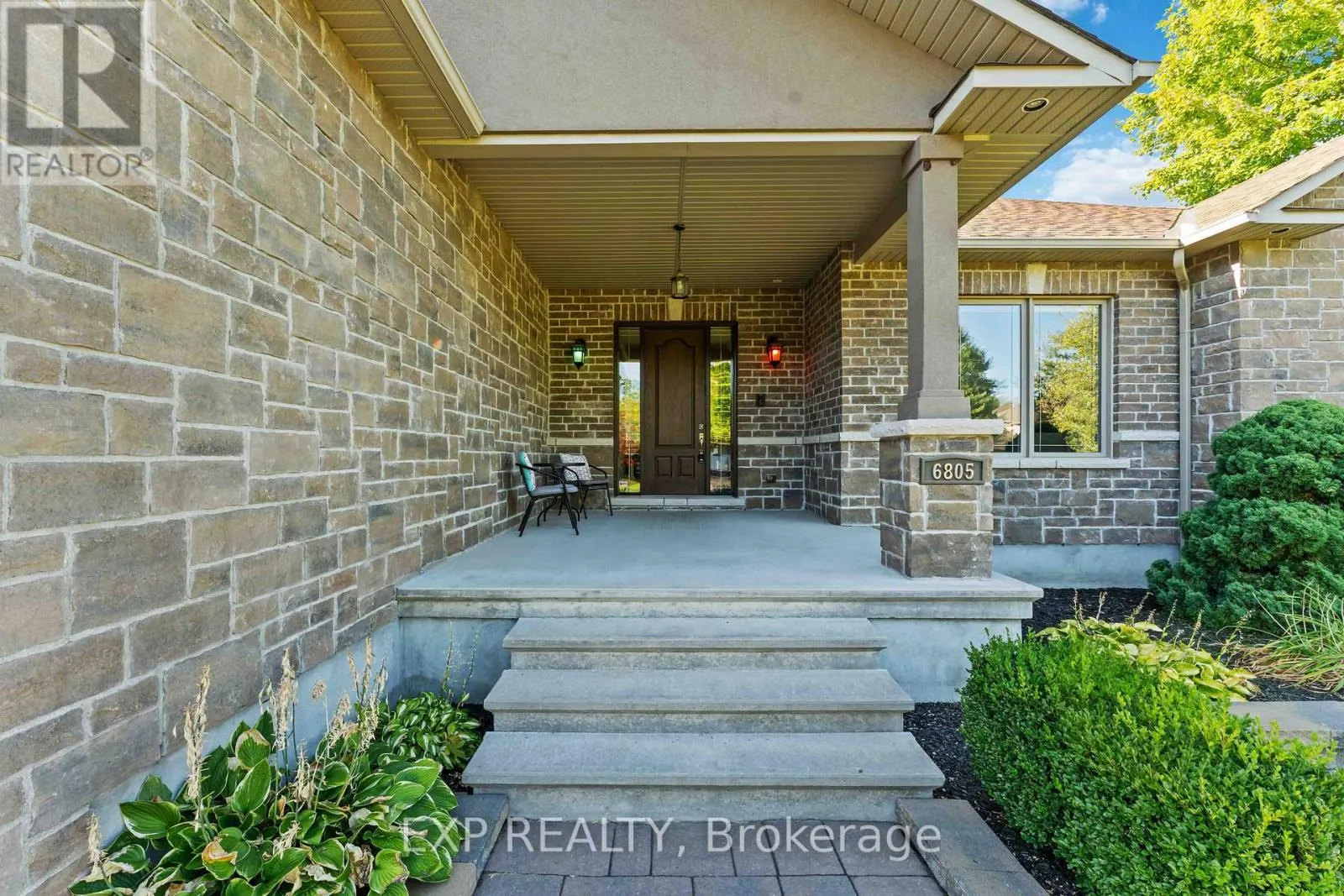 6805 PEBBLE TRAIL WAY