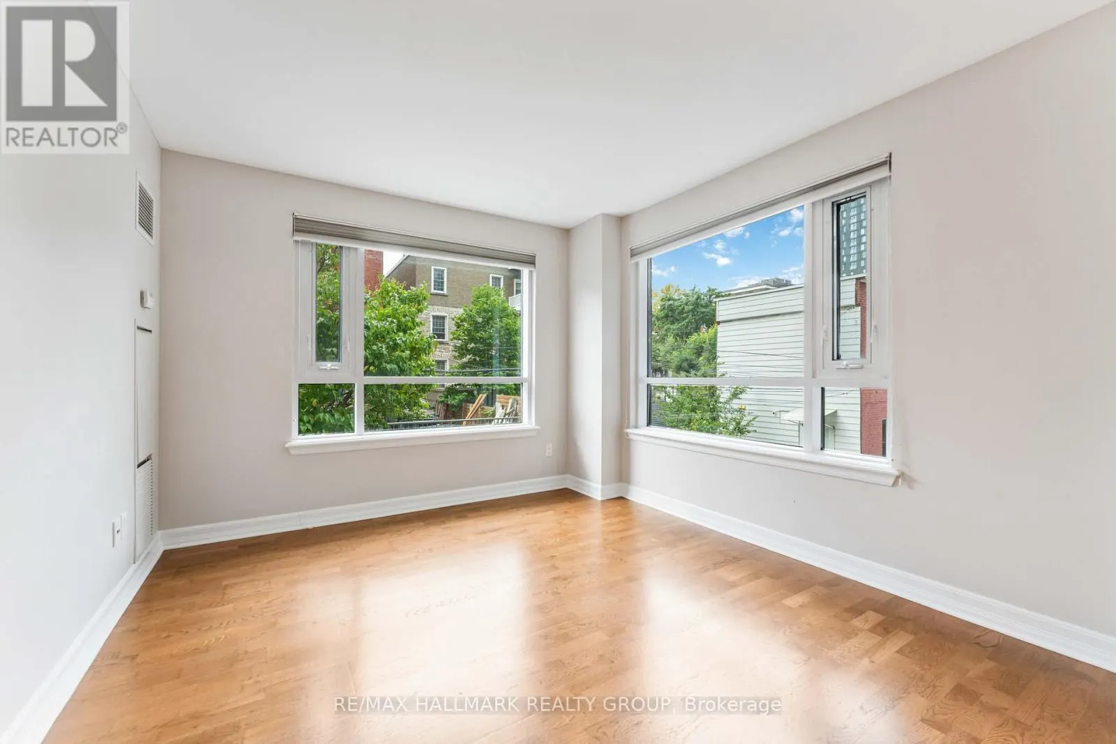 204 - 200 BESSERER STREET
