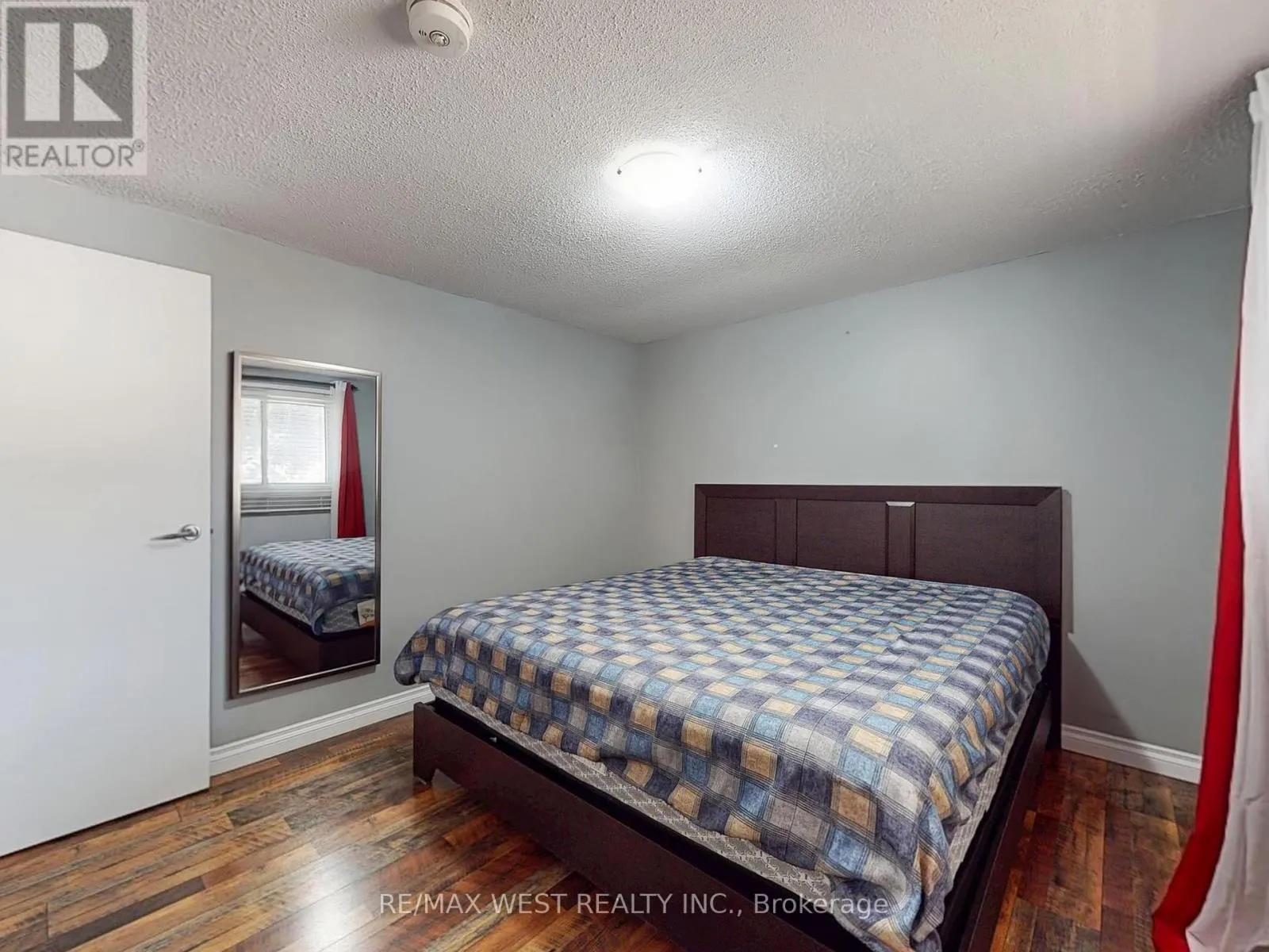 187 BROKEN OAK CRESCENT