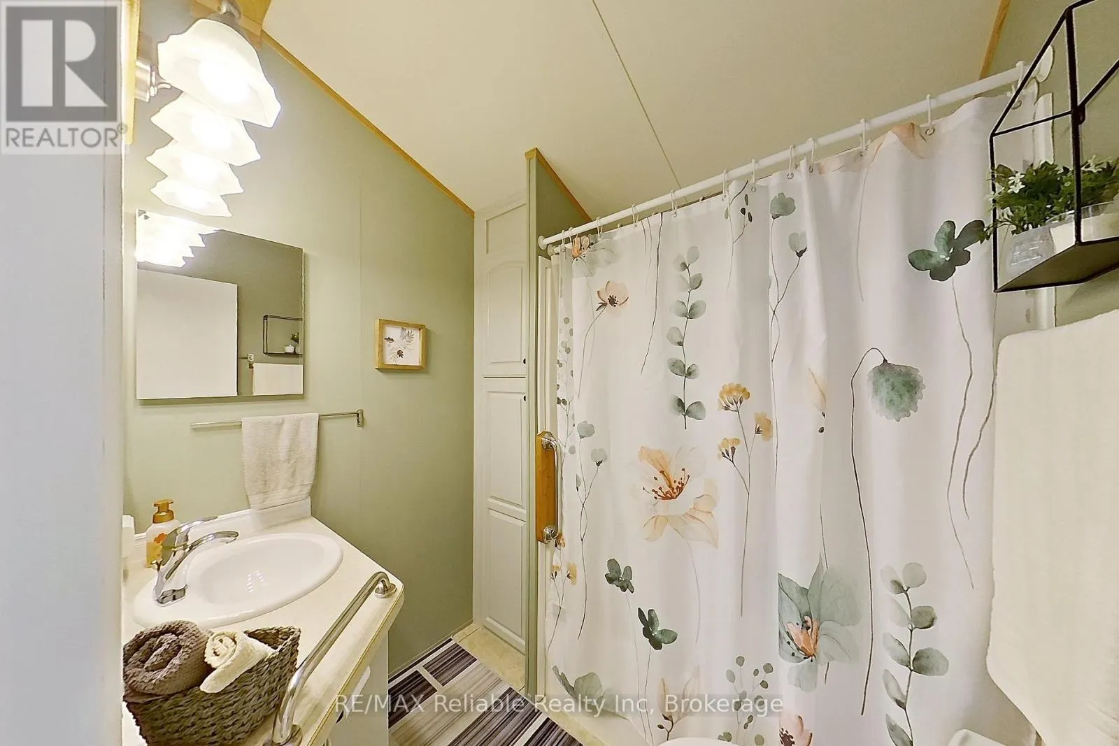 19 - 76735 WILDWOOD LINE, #19
