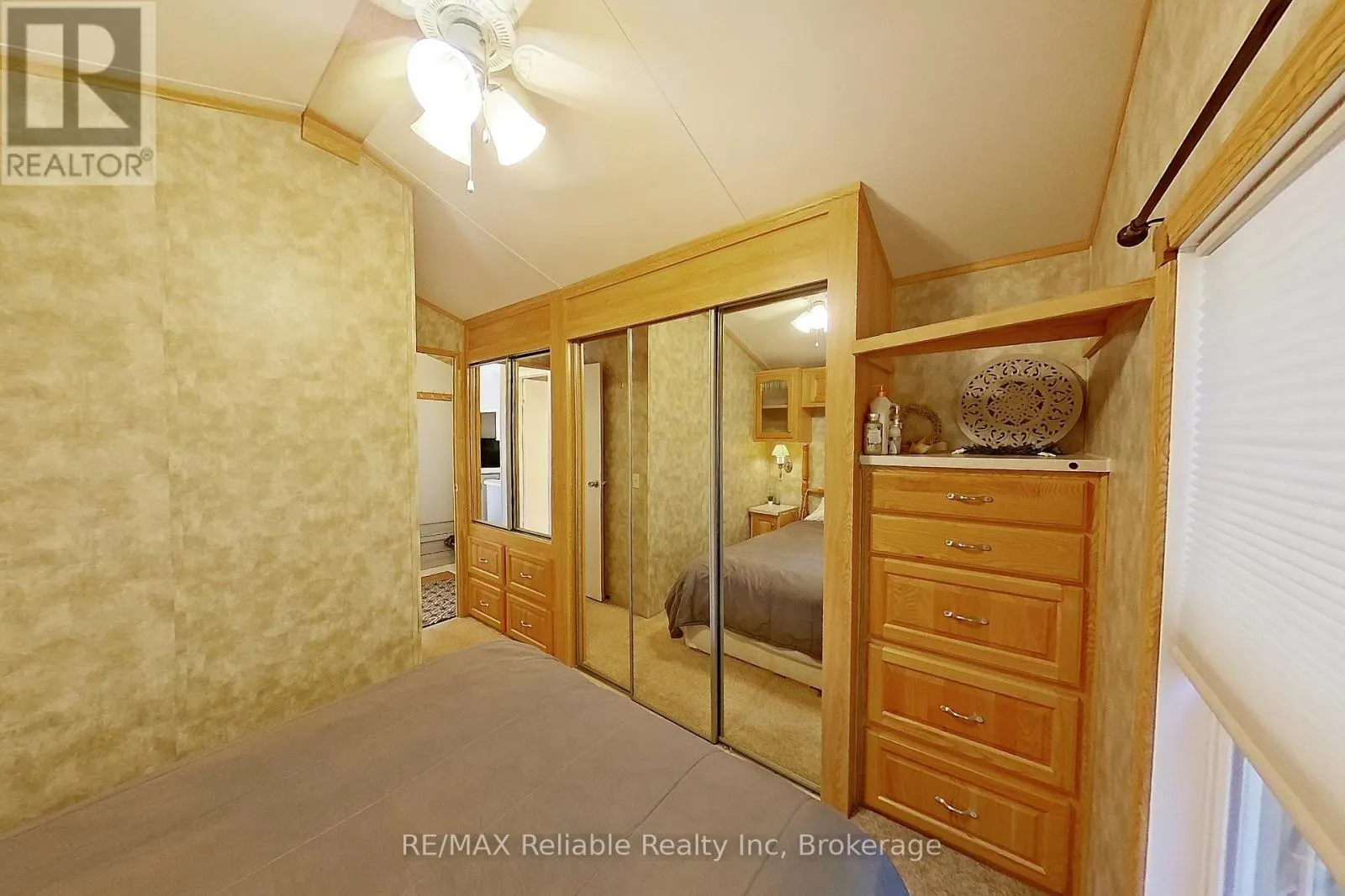 19 - 76735 WILDWOOD LINE, #19