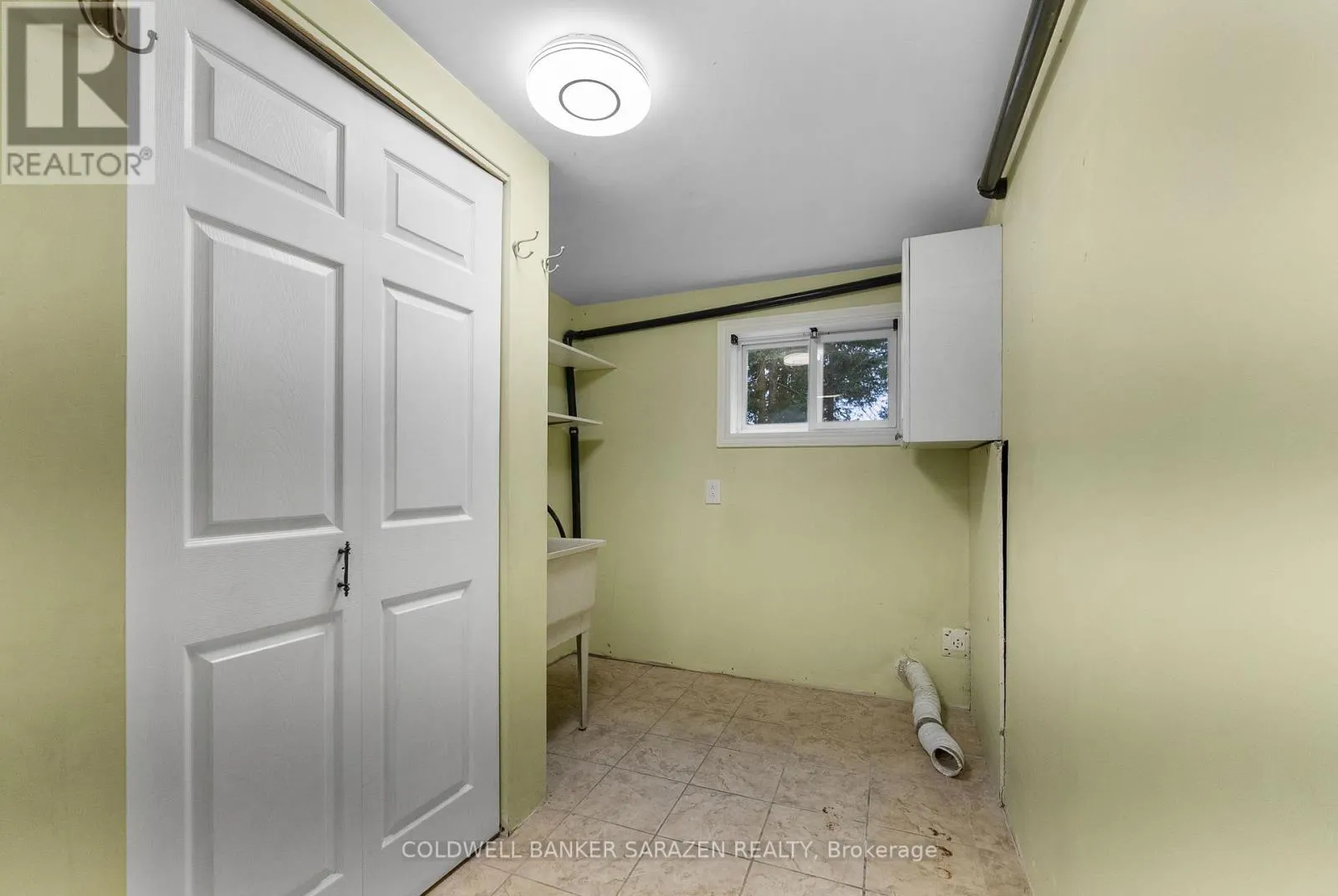356 ECHO POINT ROAD