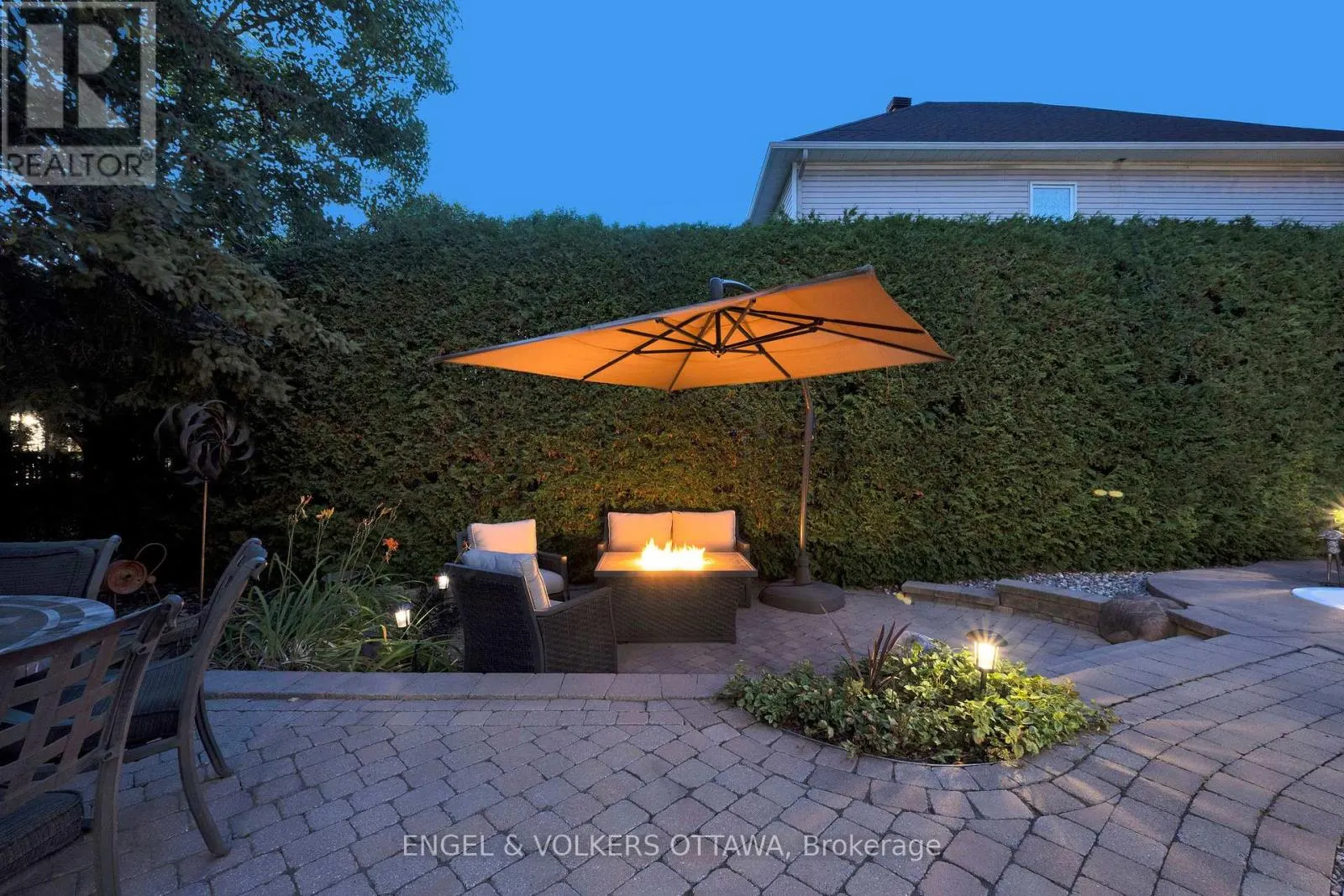 5 WYNRIDGE PLACE