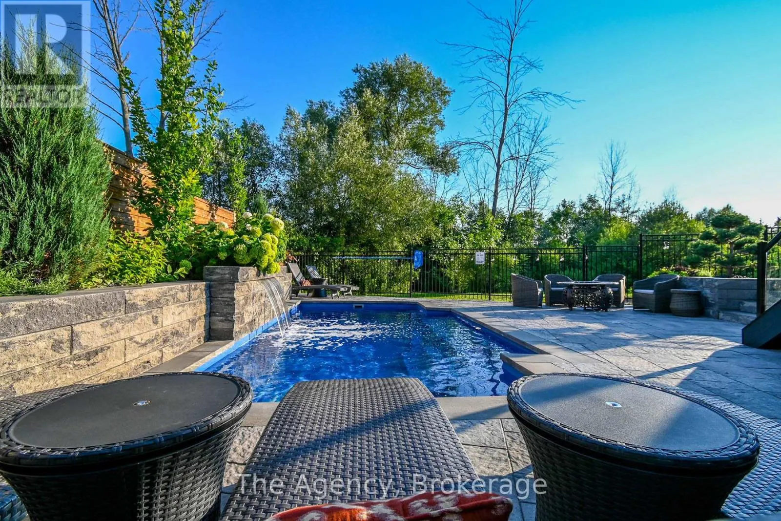 119 WILLOWBROOK DRIVE