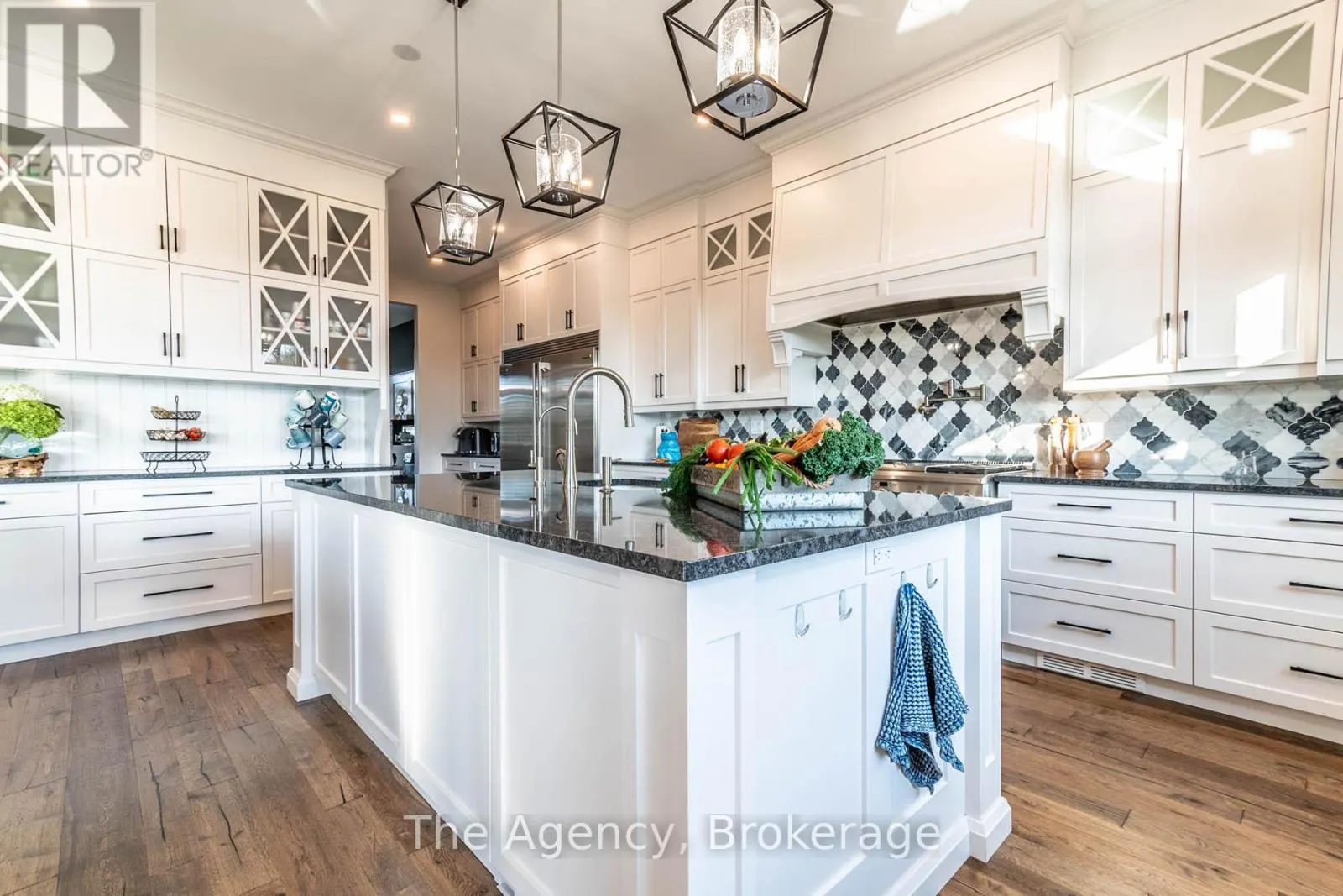 119 WILLOWBROOK DRIVE