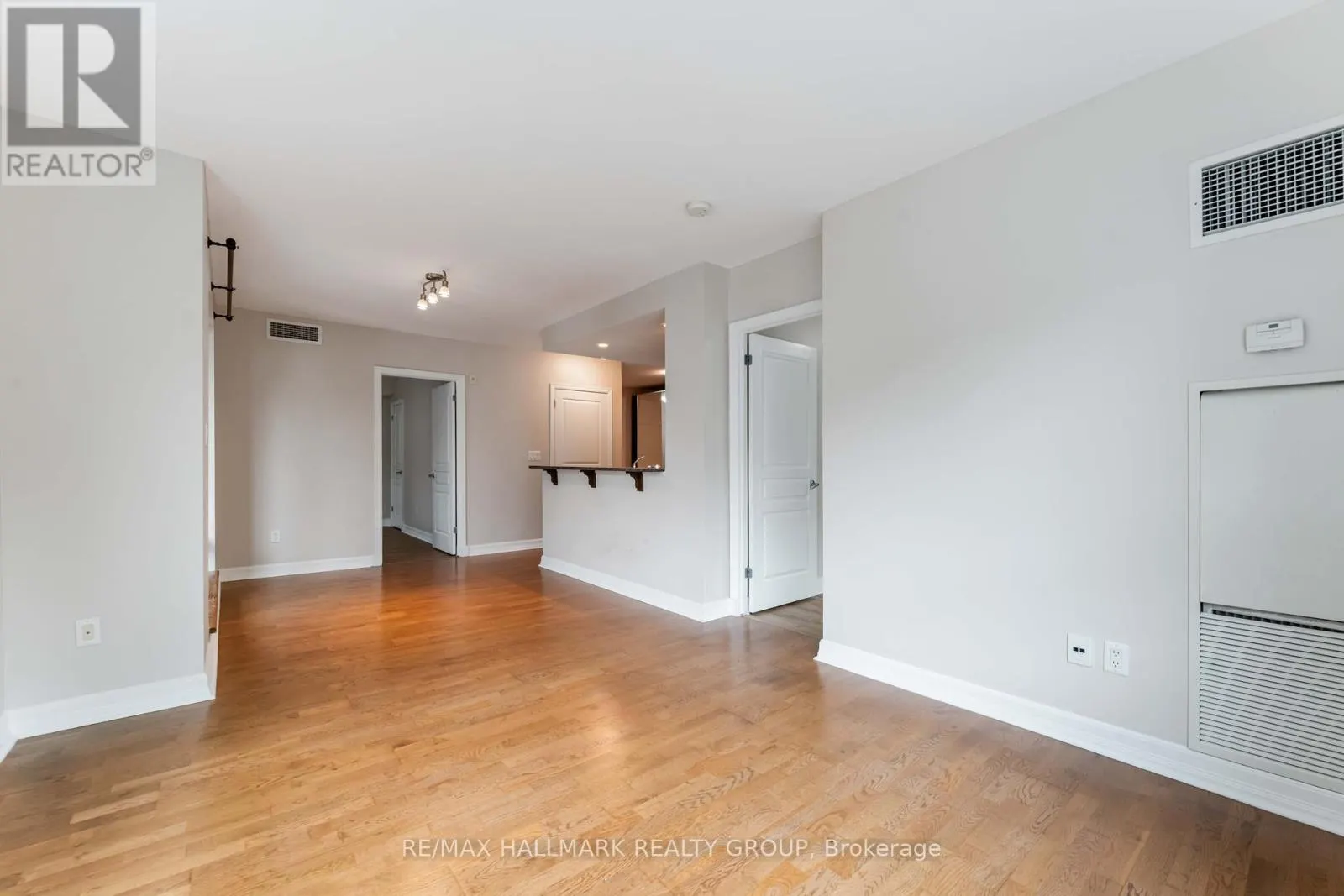 204 - 200 BESSERER STREET