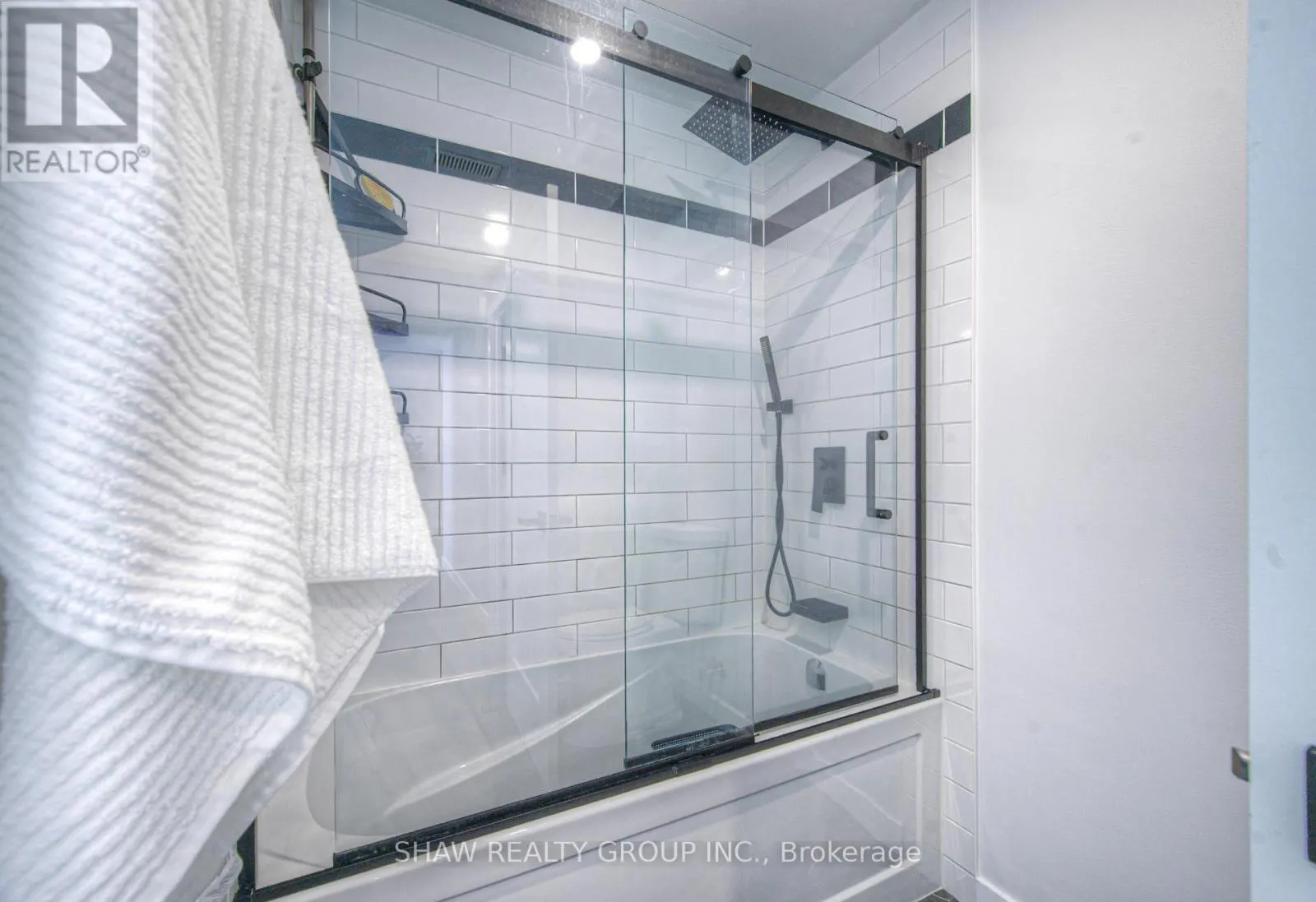83 - 65 GLAMIS ROAD