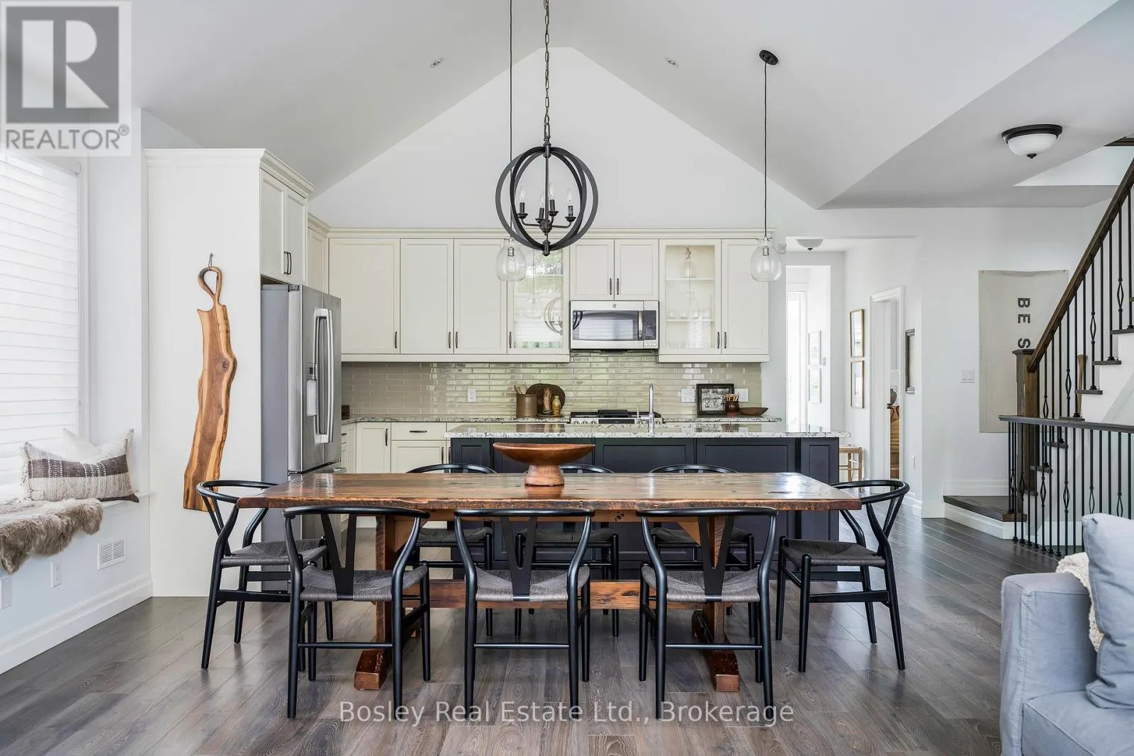 146 SNOW APPLE CRESCENT