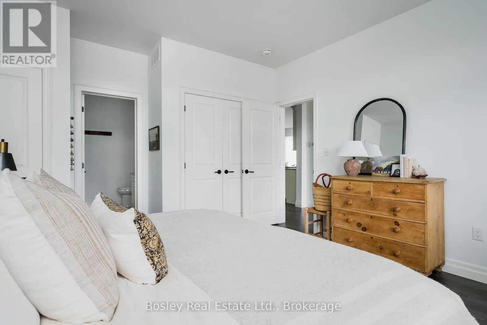 146 SNOW APPLE CRESCENT