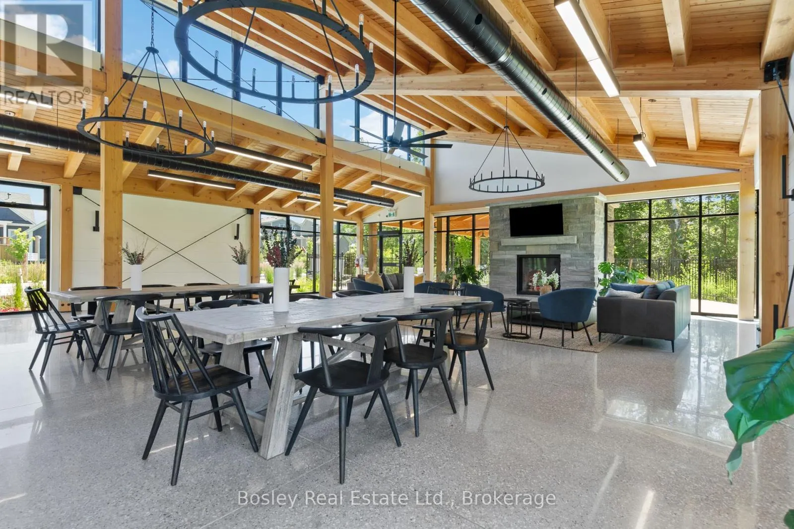146 SNOW APPLE CRESCENT