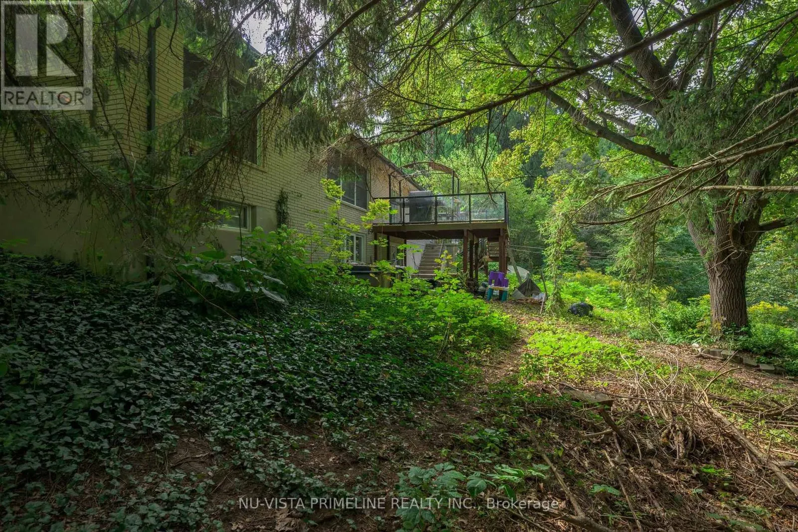 5699 SUNSET DRIVE