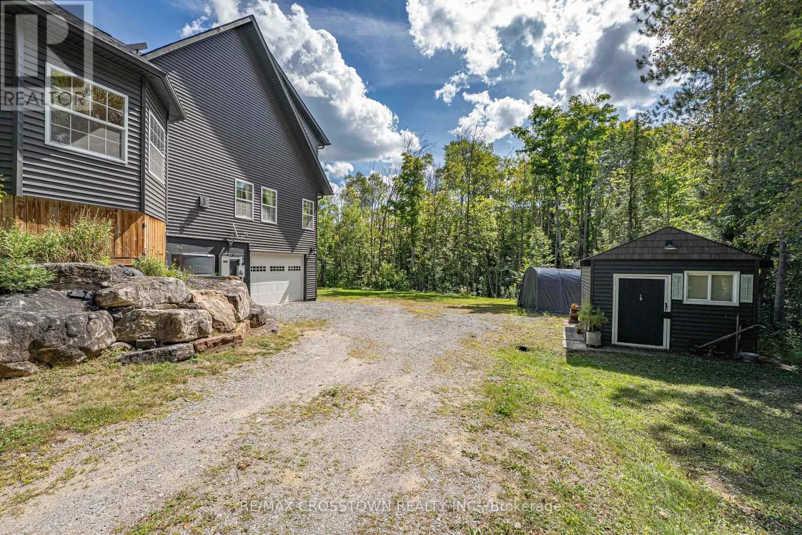 1186 UPPER PAUDASH ROAD