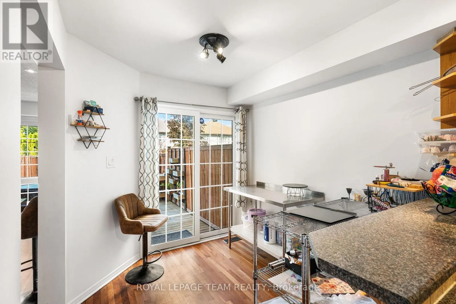 30 GOLDTHORPE PRIVATE