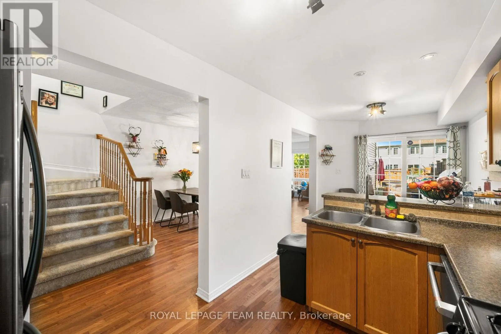 30 GOLDTHORPE PRIVATE