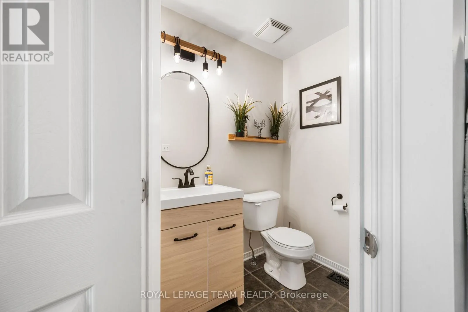 30 GOLDTHORPE PRIVATE