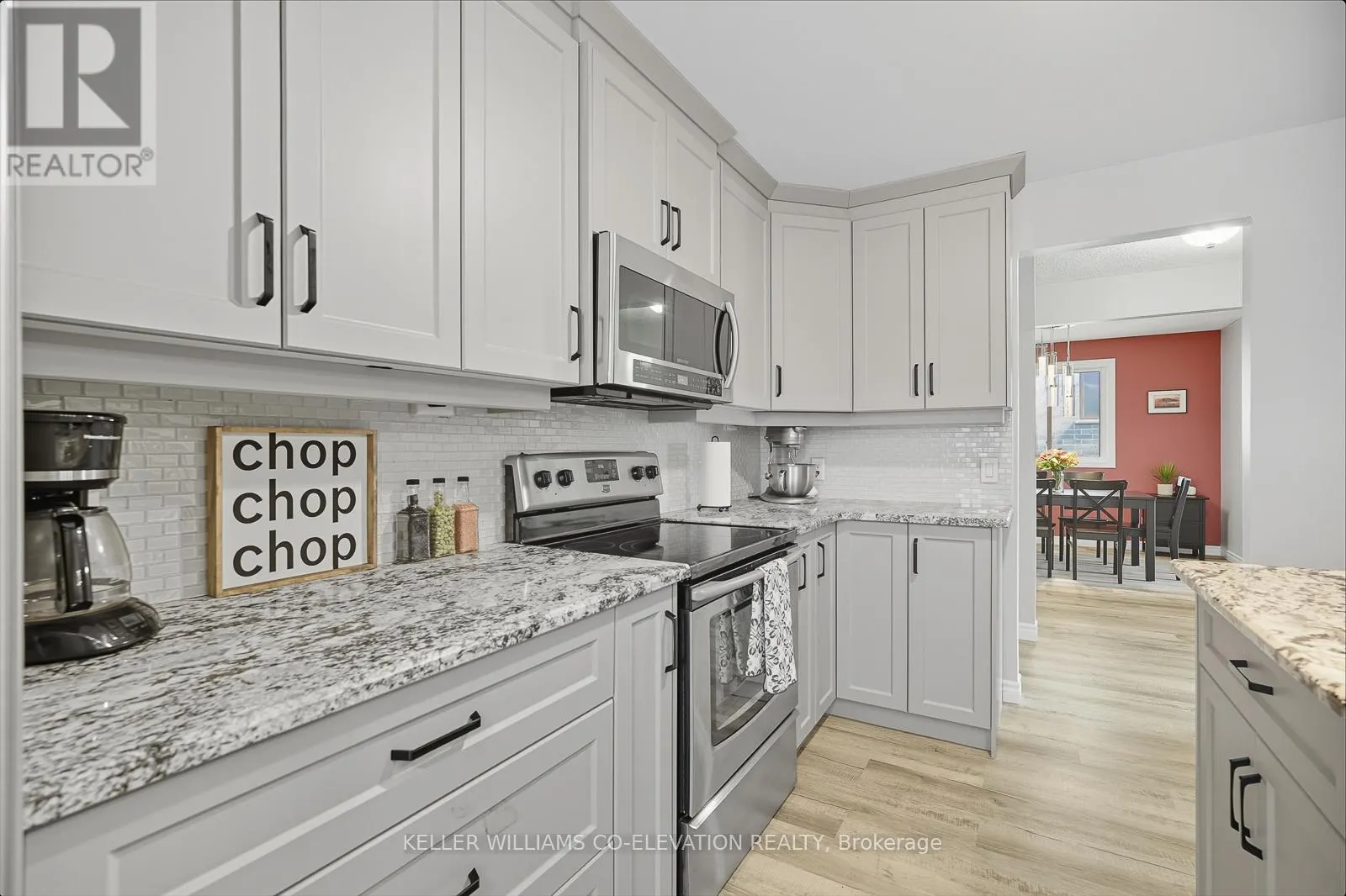 286 TAGGE CRESCENT