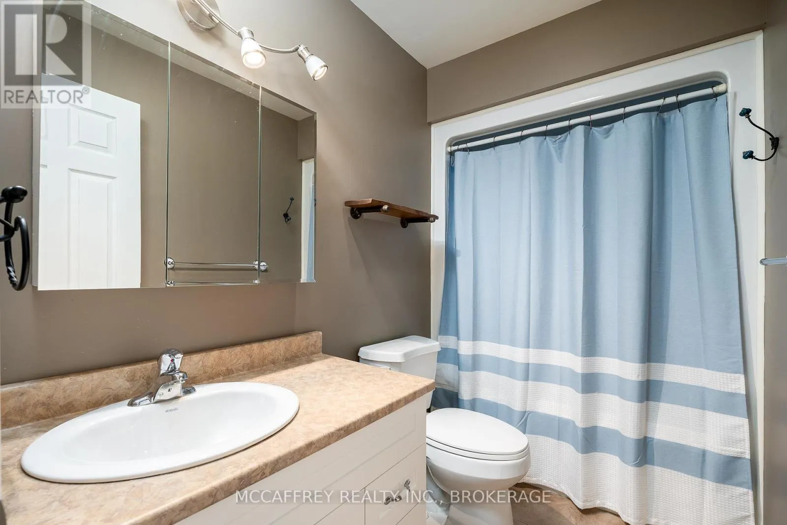 2 - 62 COUNTY RD 8, #2