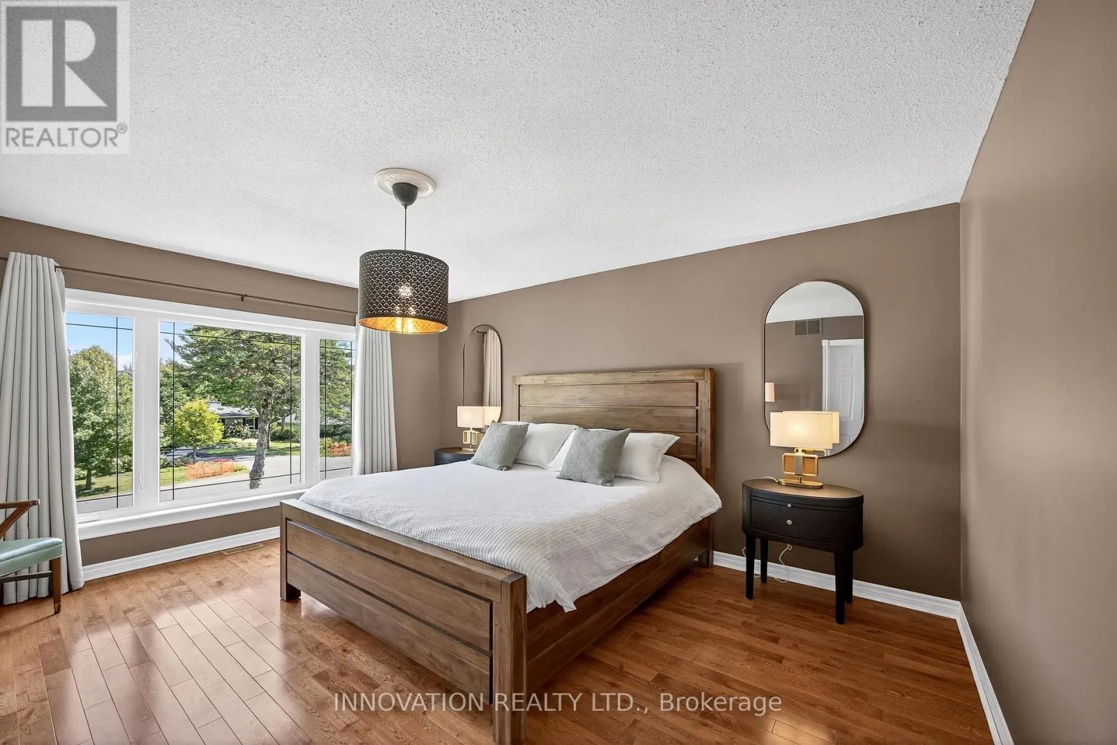 5558 SOUTH ISLAND PARK DRIVE