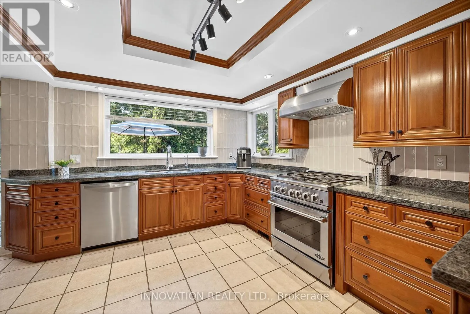 5558 SOUTH ISLAND PARK DRIVE