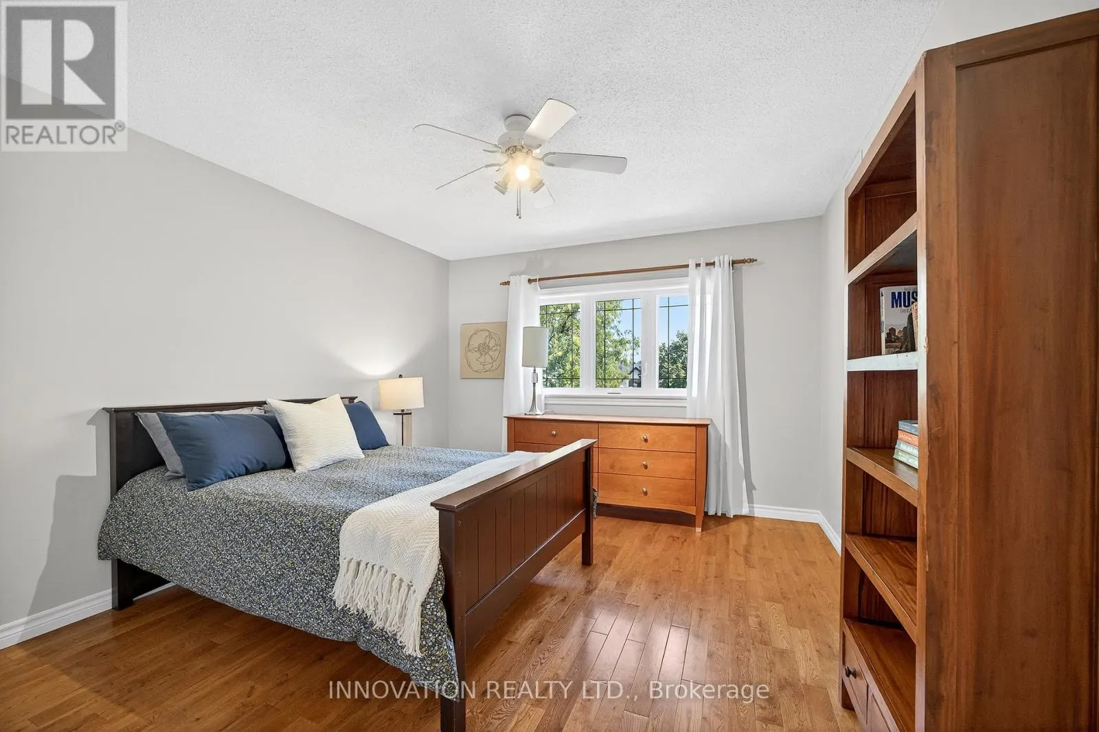 5558 SOUTH ISLAND PARK DRIVE