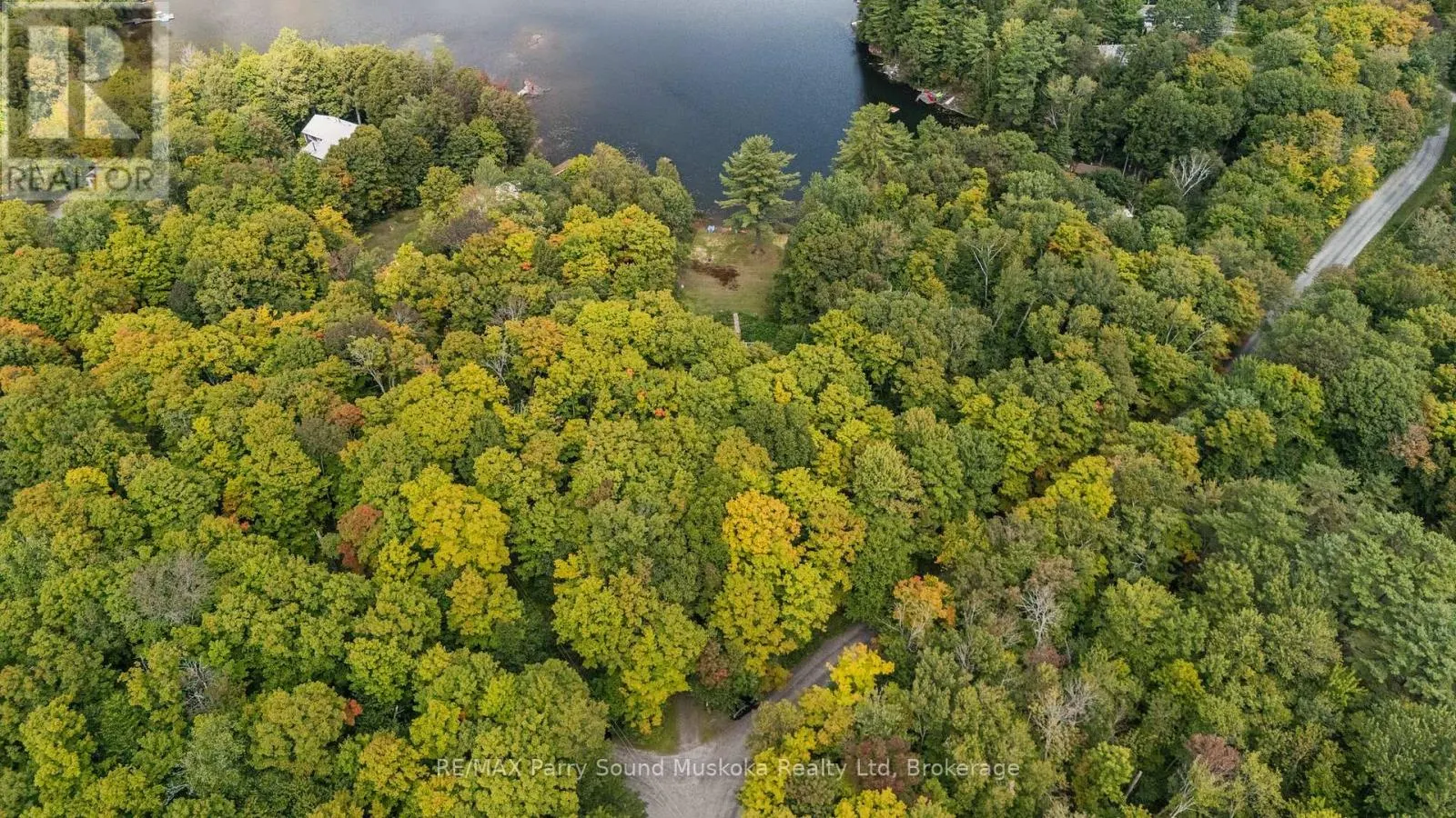 23 BROWN'S LAKE ROAD