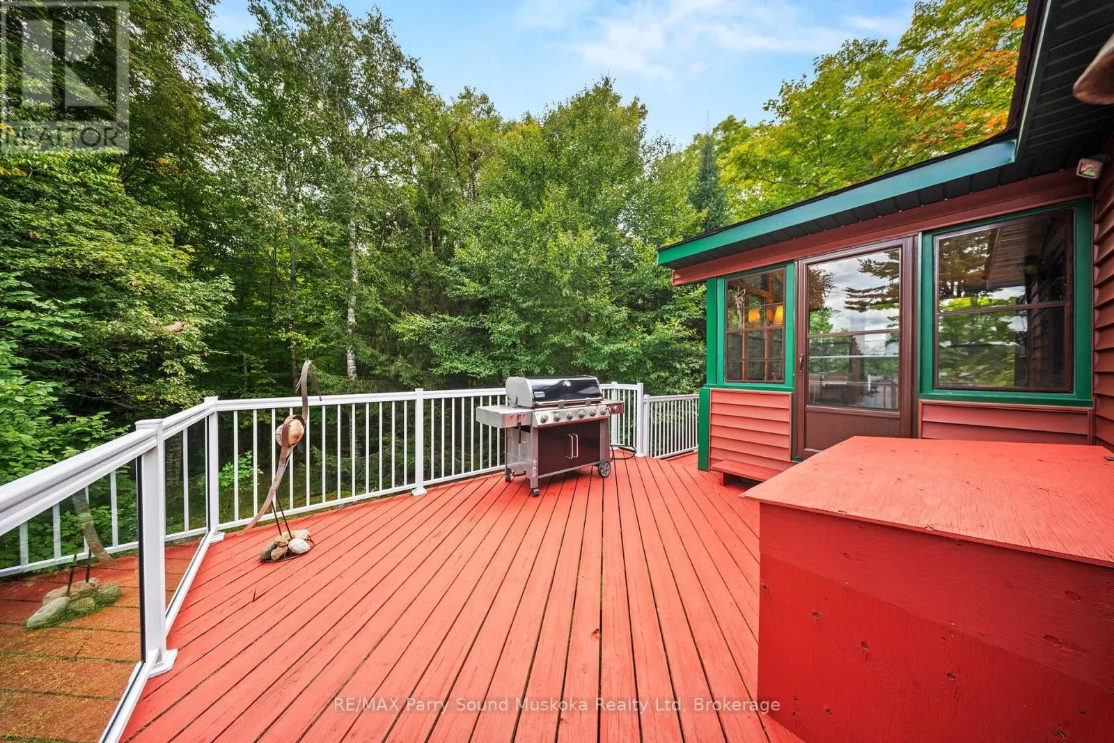23 BROWN'S LAKE ROAD