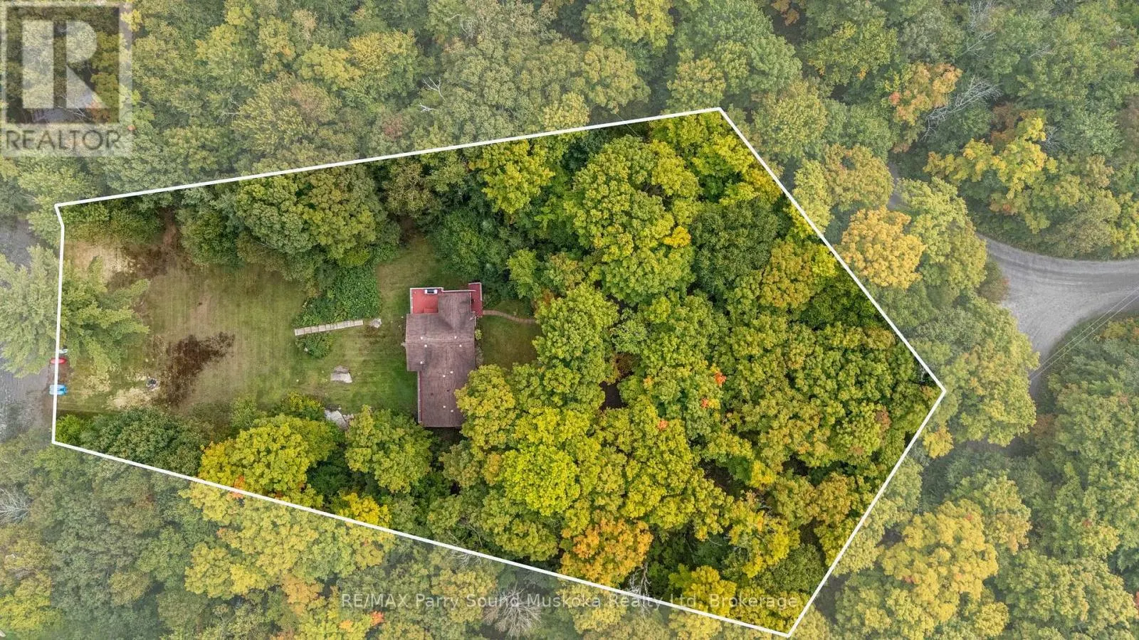 23 BROWN'S LAKE ROAD