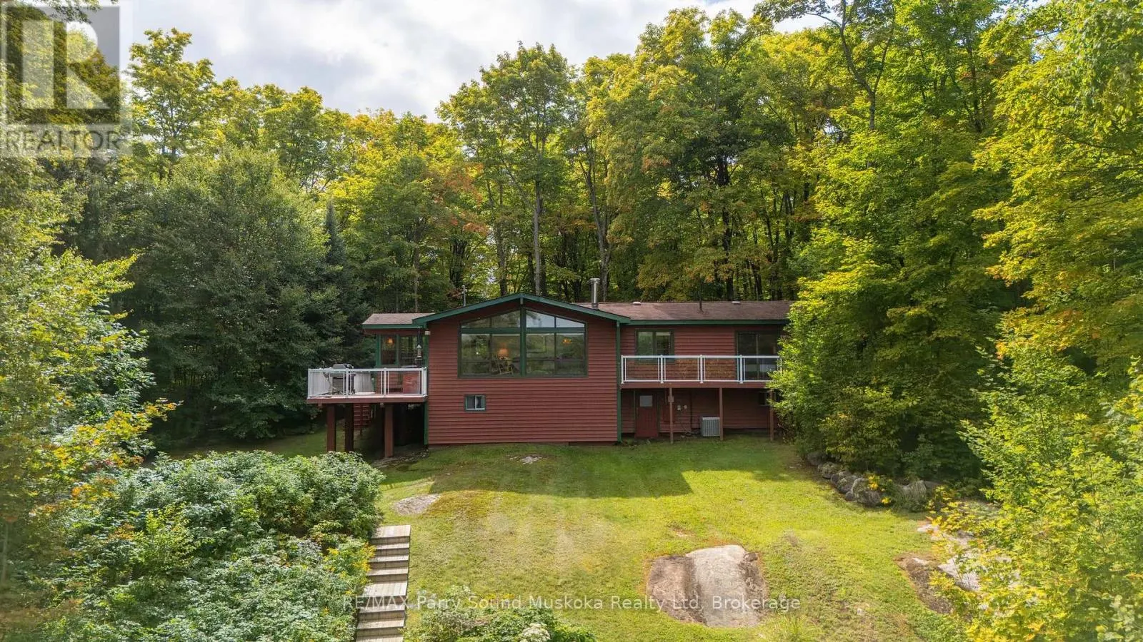 23 BROWN'S LAKE ROAD