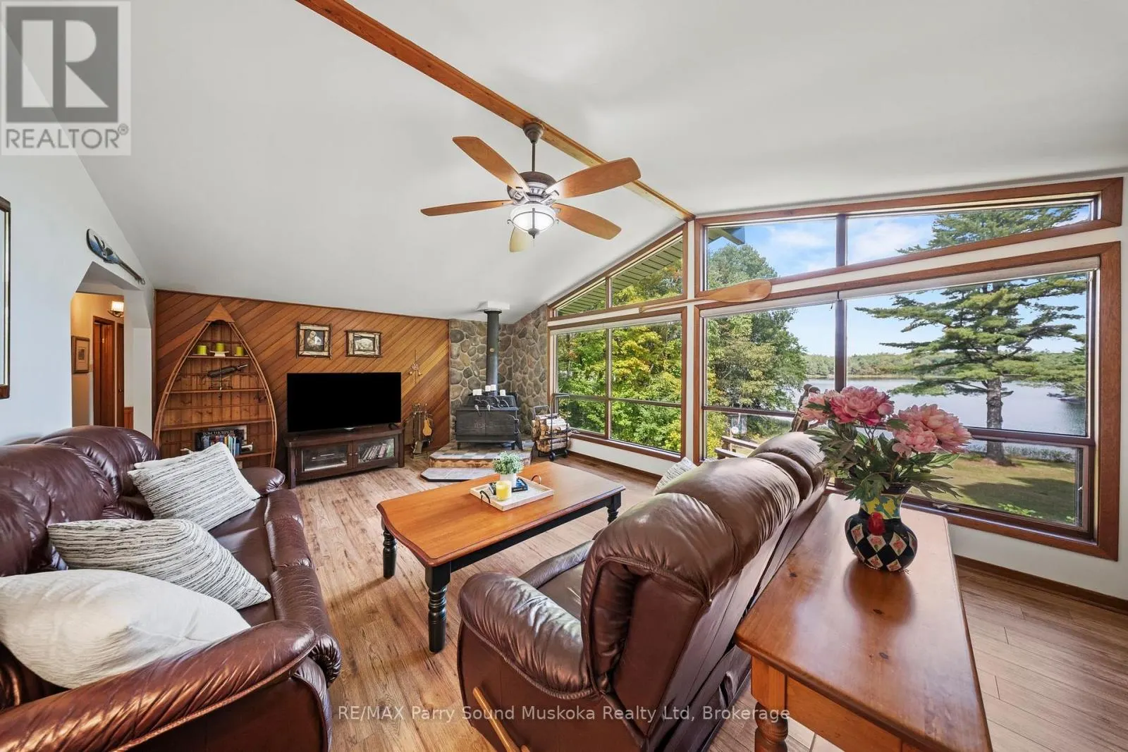 23 BROWN'S LAKE ROAD