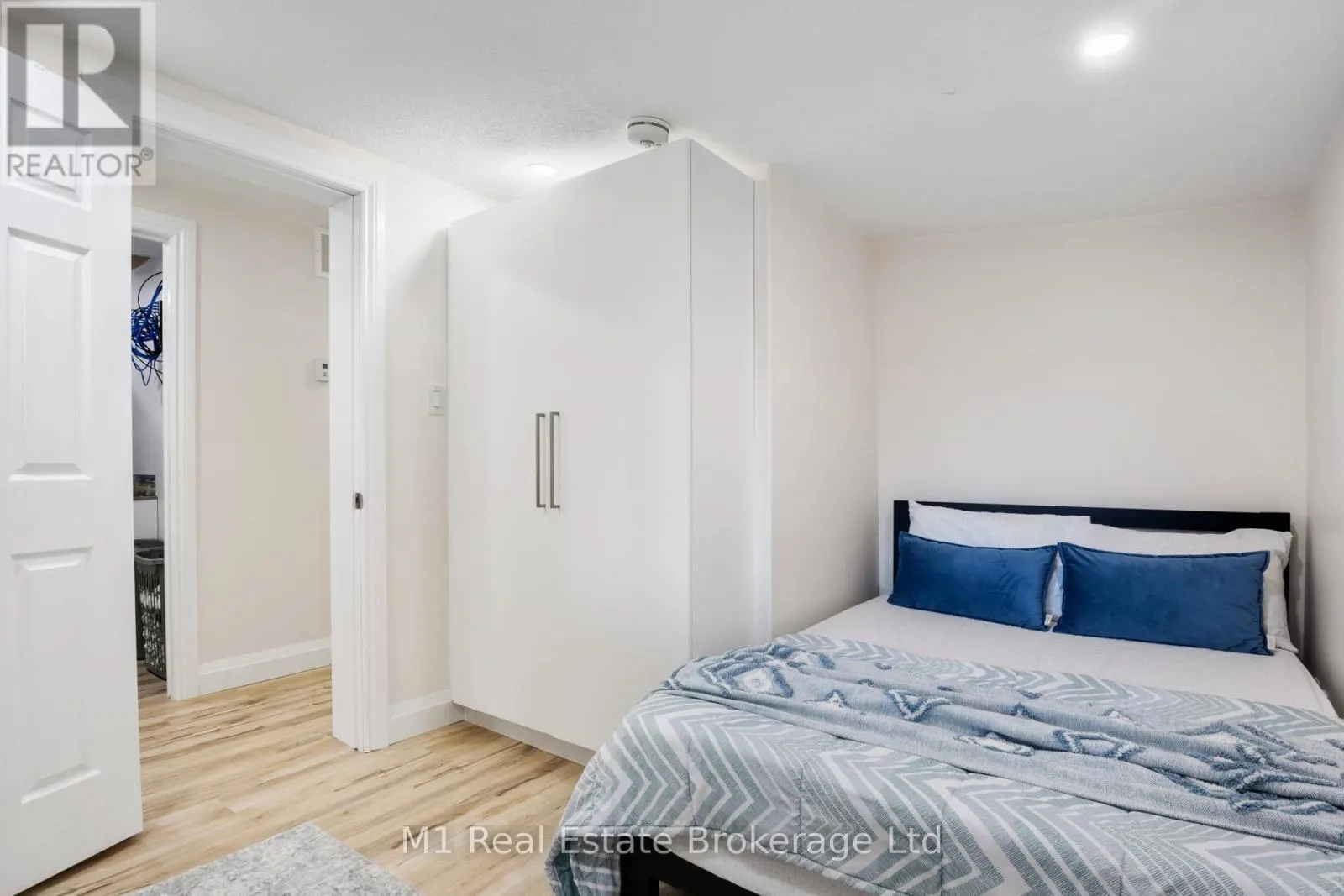 58 2ND AVENUE