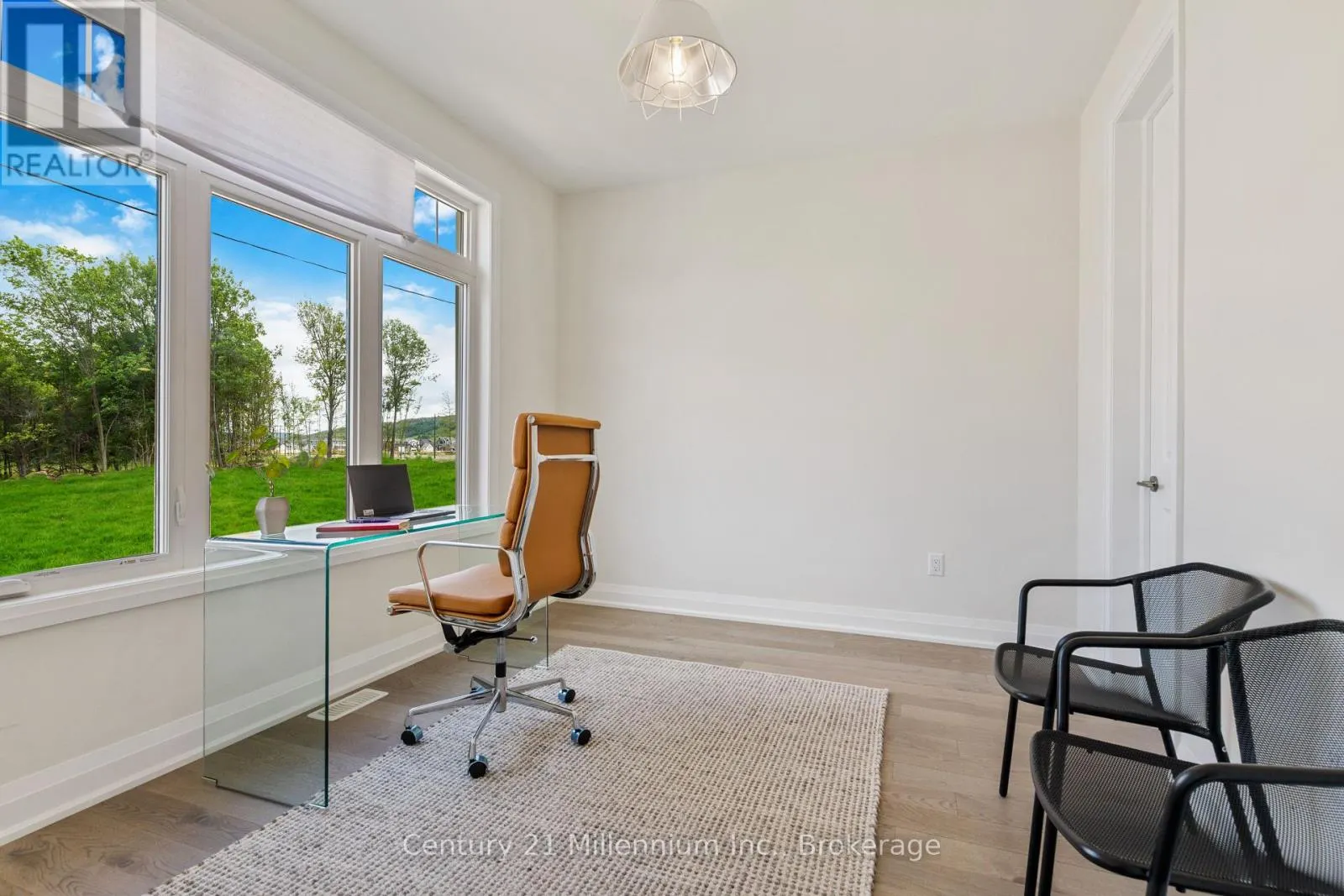 115 STILLWATER CRESCENT
