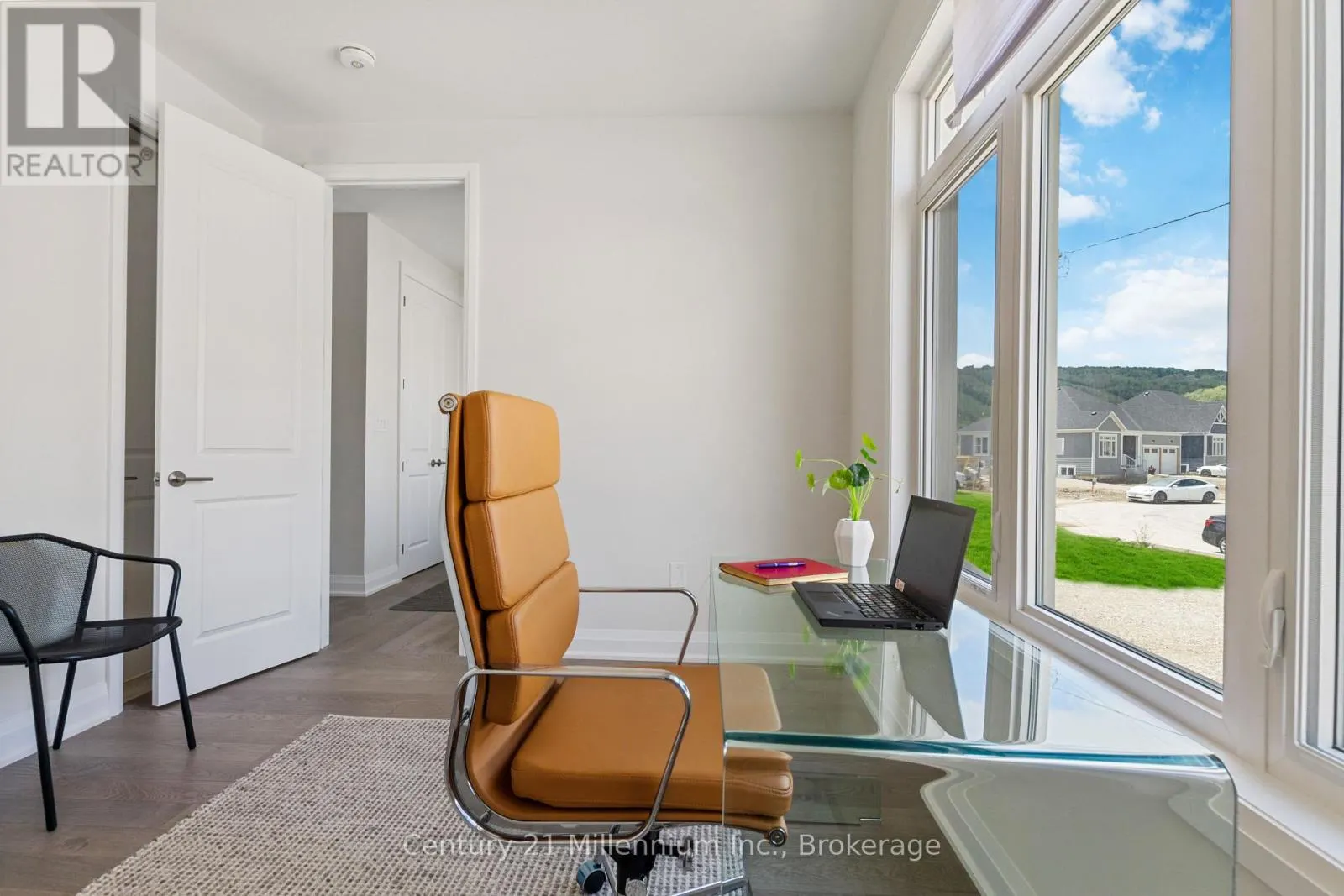 115 STILLWATER CRESCENT