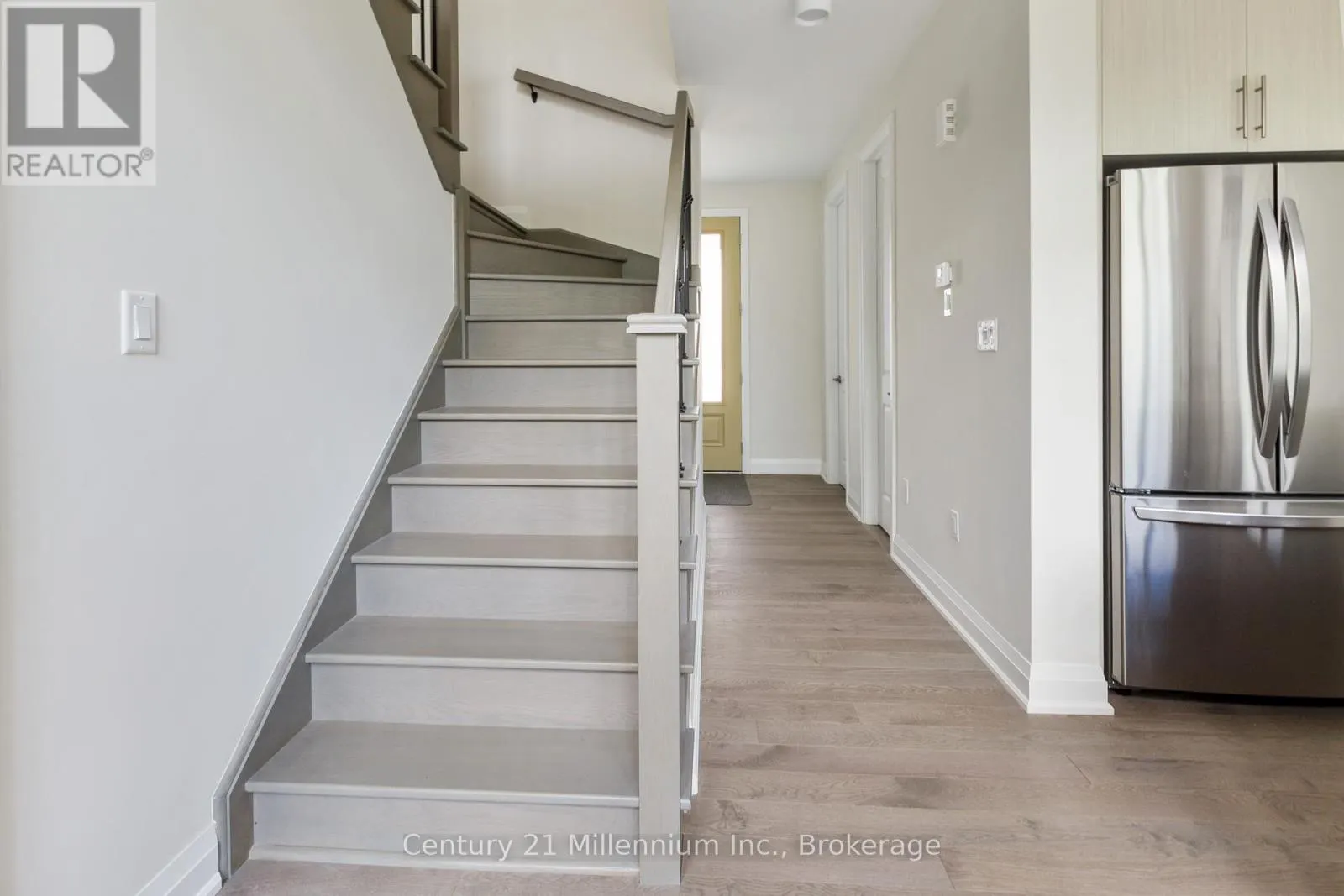 115 STILLWATER CRESCENT