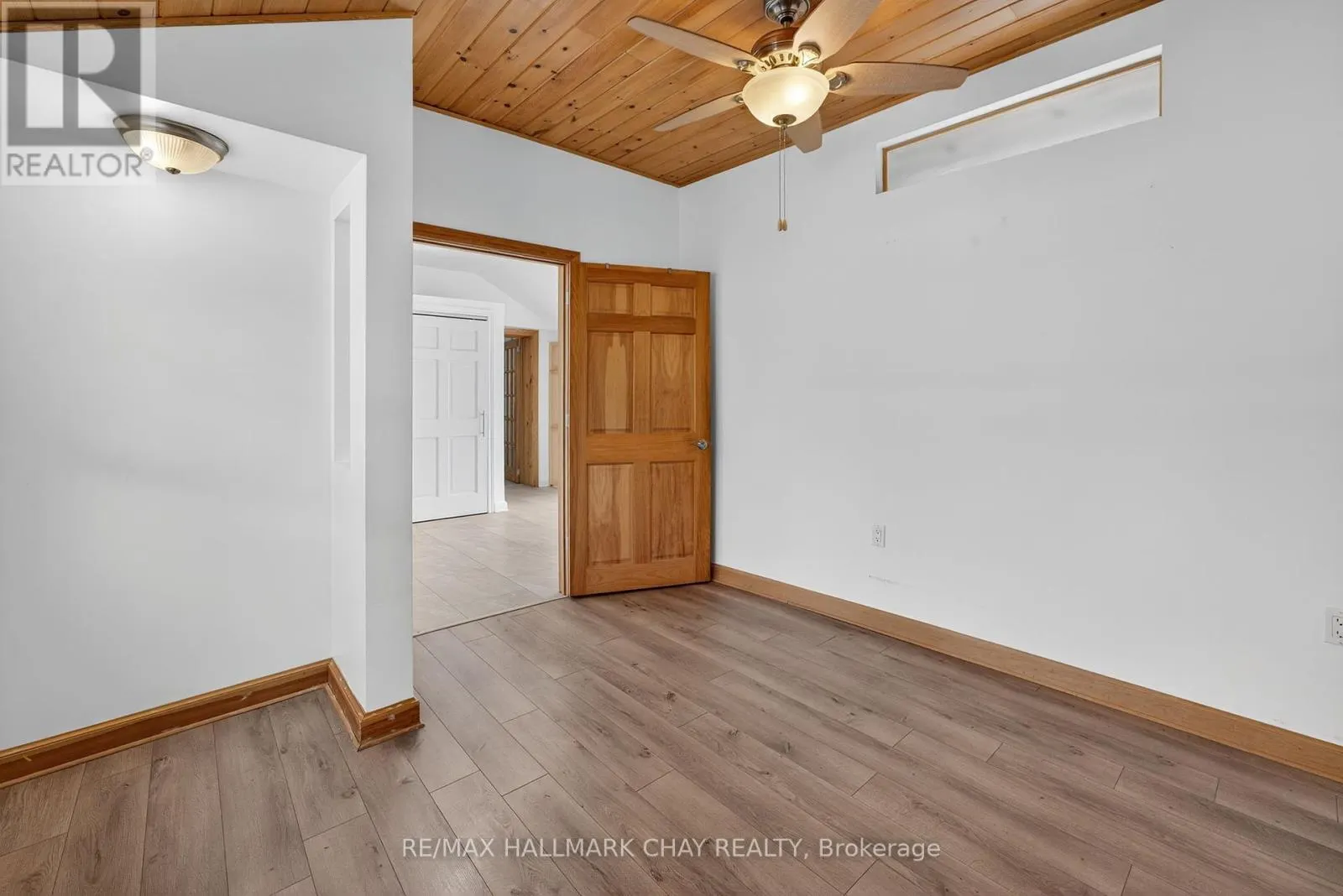 44 PLEASANT AVENUE S