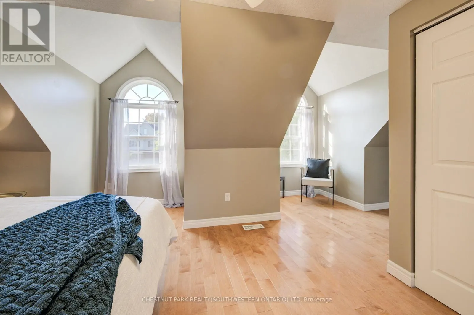 15 PETTITT DRIVE