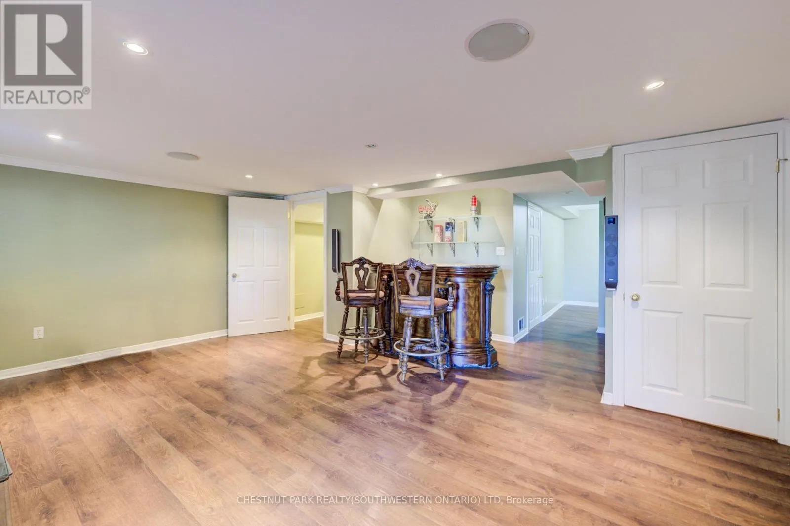 15 PETTITT DRIVE
