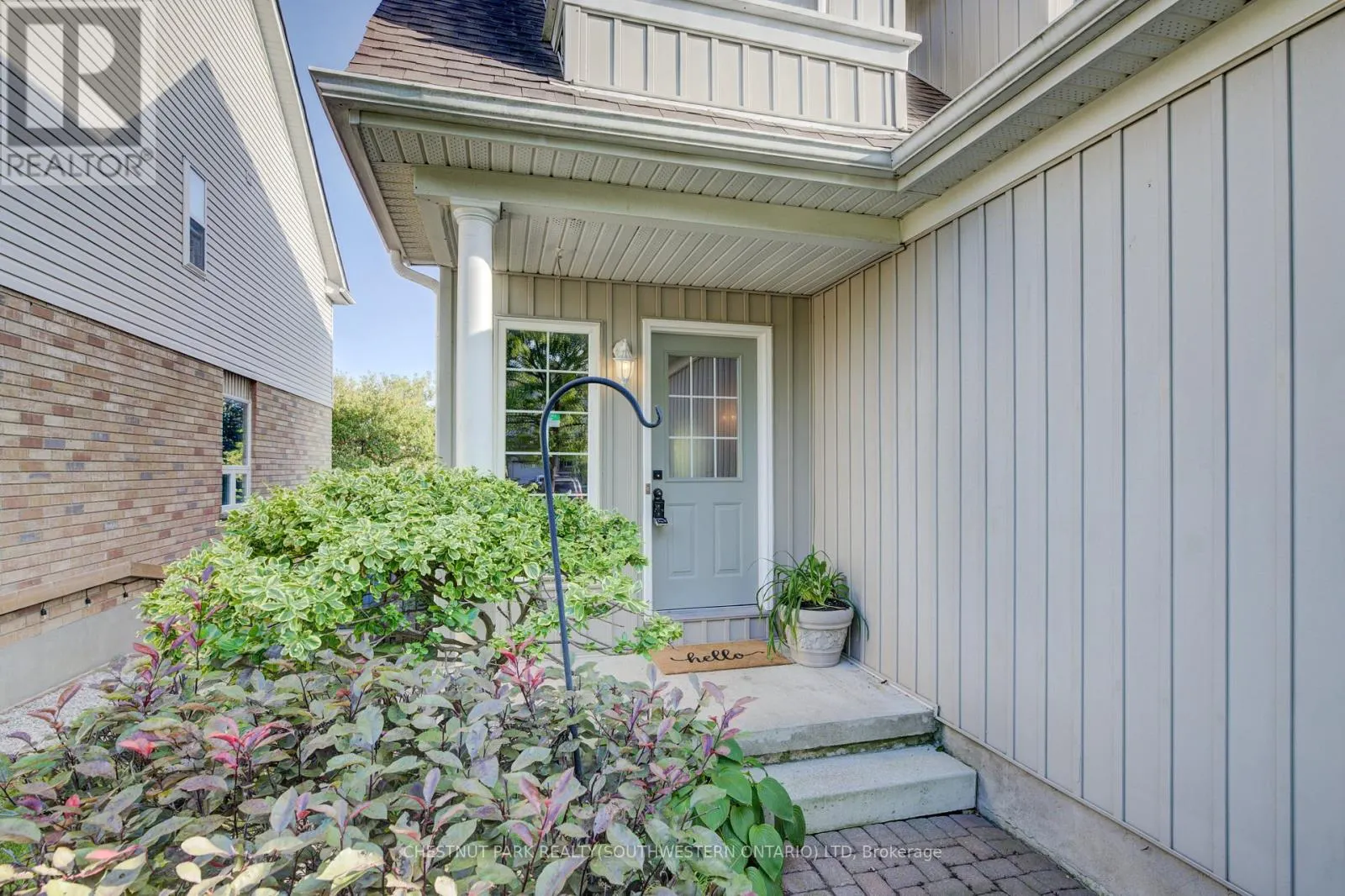 15 PETTITT DRIVE