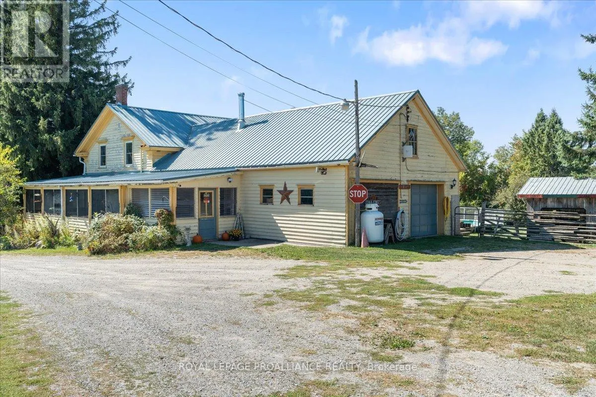 22 CARSON ROAD